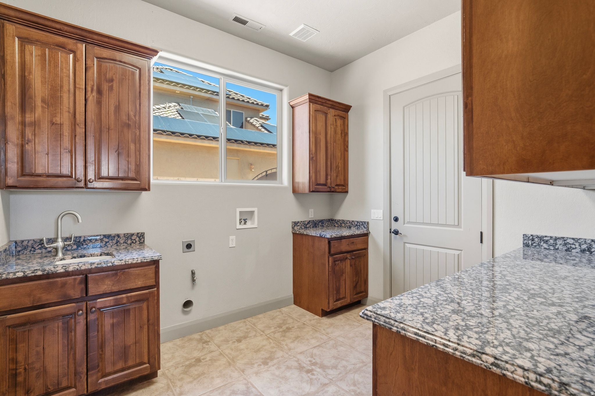 ENCE MEADOWS - Residential