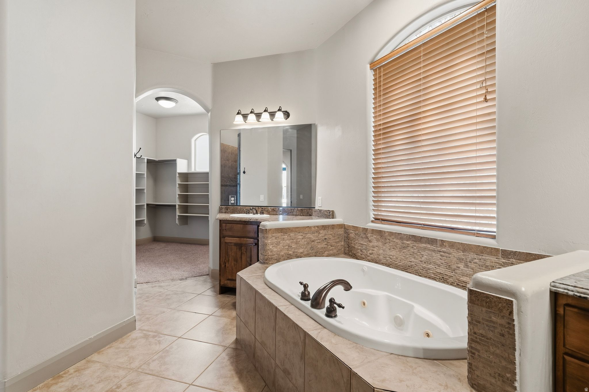 ENCE MEADOWS - Residential