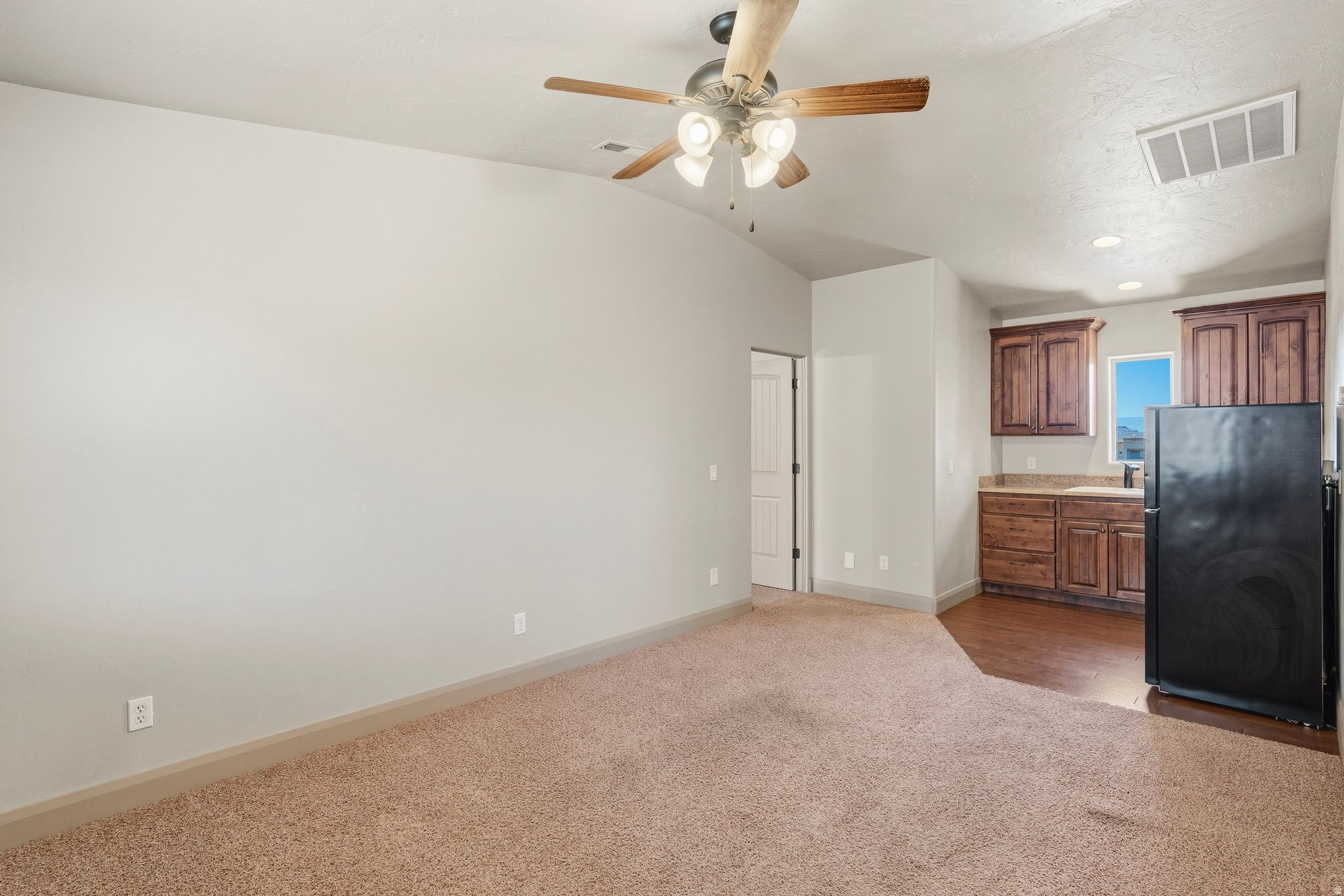 ENCE MEADOWS - Residential