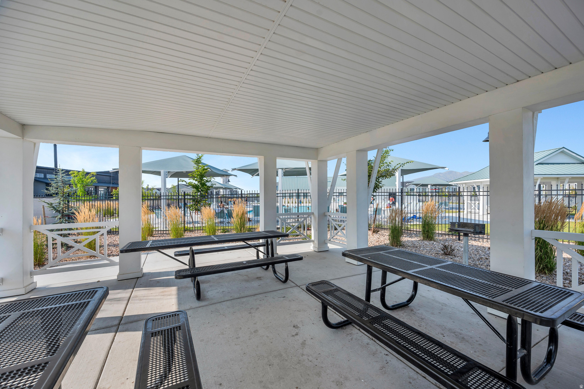NORTHSHORE - Residential