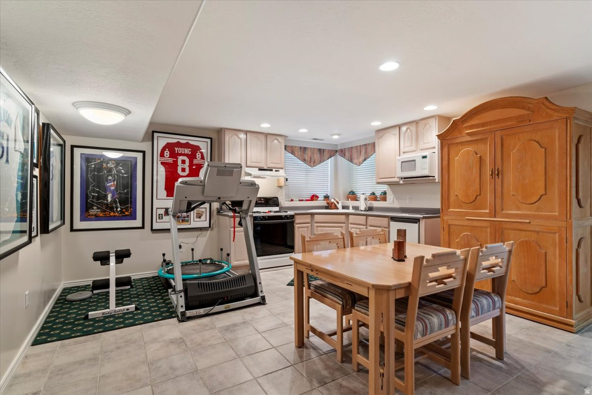 SHADOW VALLEY ESTATES - Residential