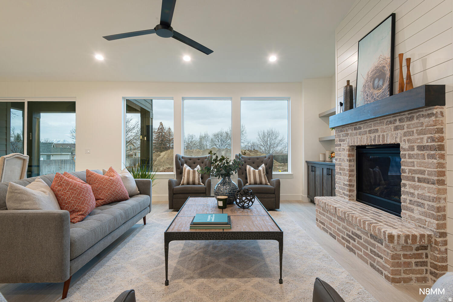 ALTA PARK - Residential
