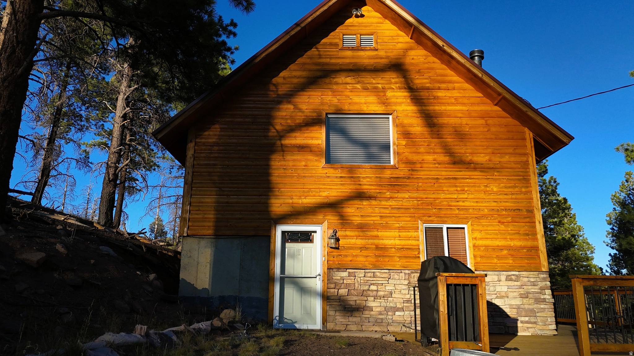 PANGUITCH LAKE ESTATE - Residential