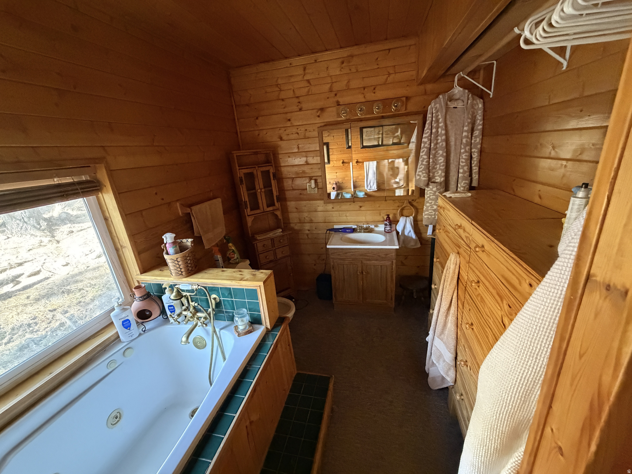 PANGUITCH LAKE ESTATE - Residential