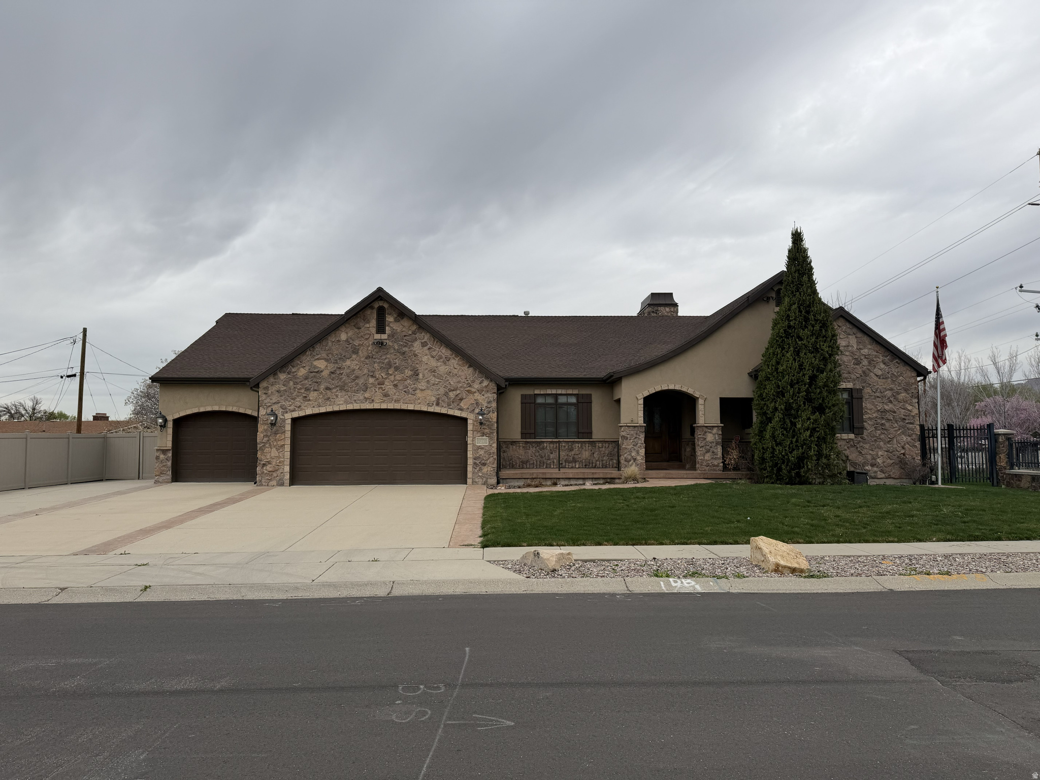 Sales Price reflects the home being sold to a family member.