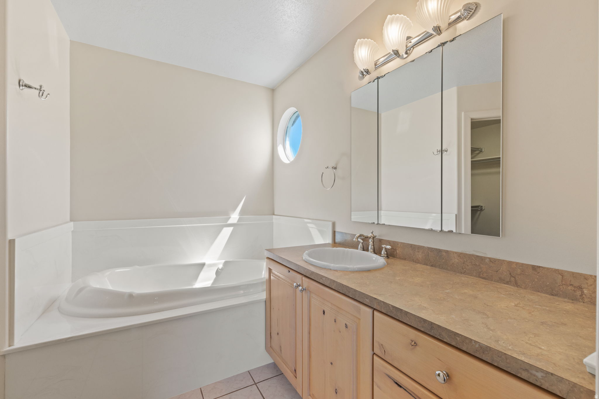 CRAIG ESTATES - Residential