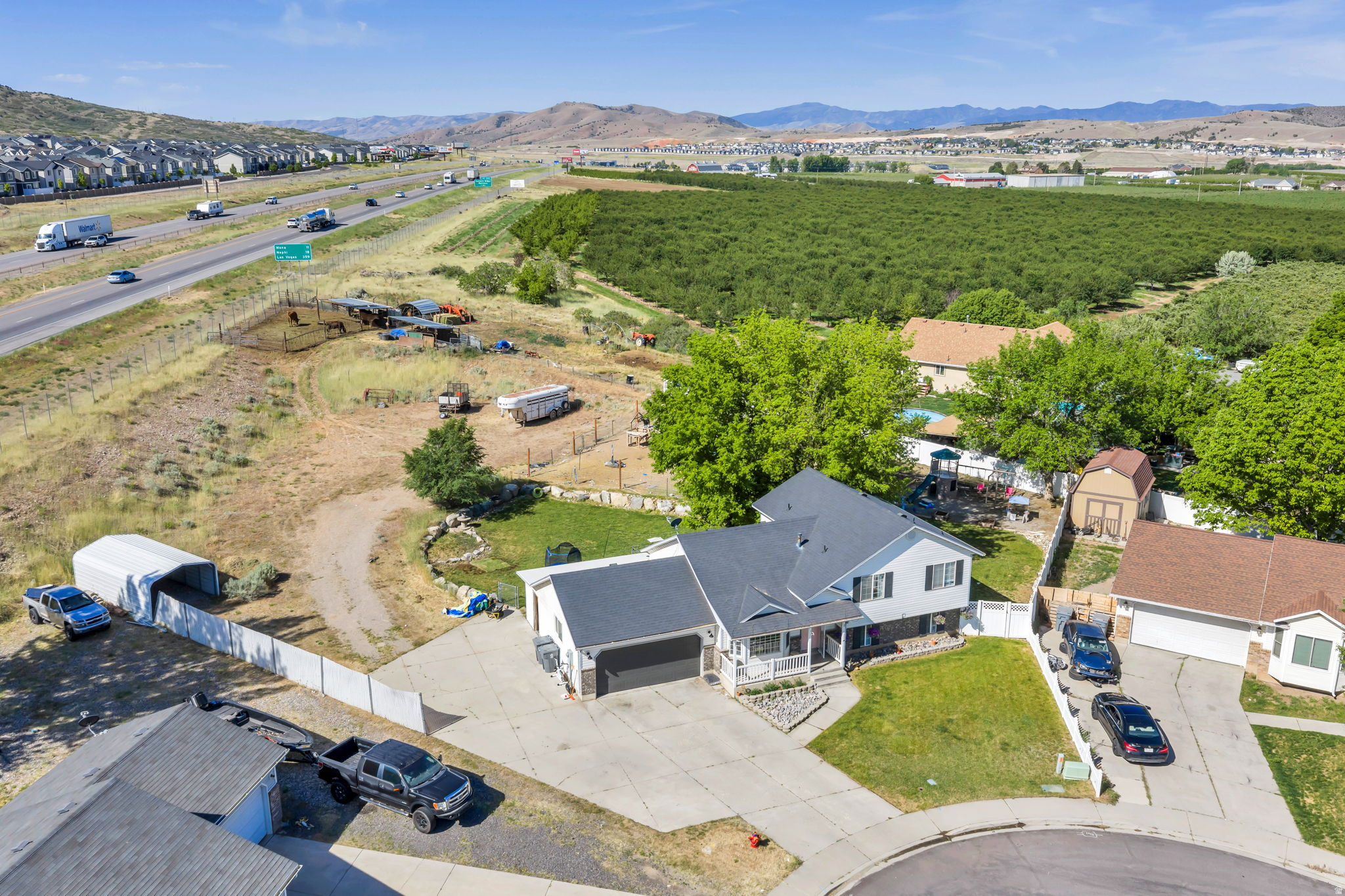CARRIAGE TOWNE MEADO - Residential