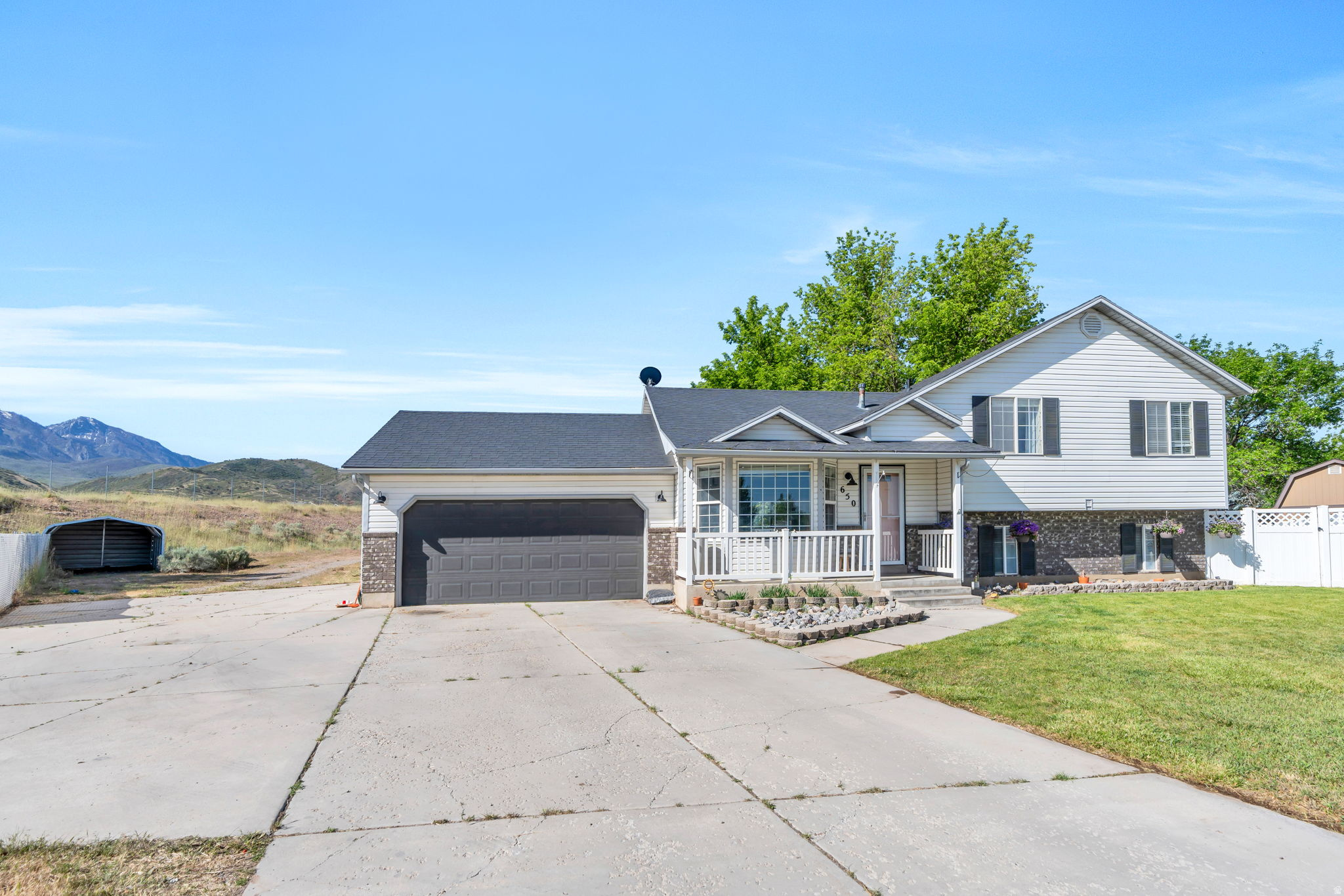 CARRIAGE TOWNE MEADO - Residential