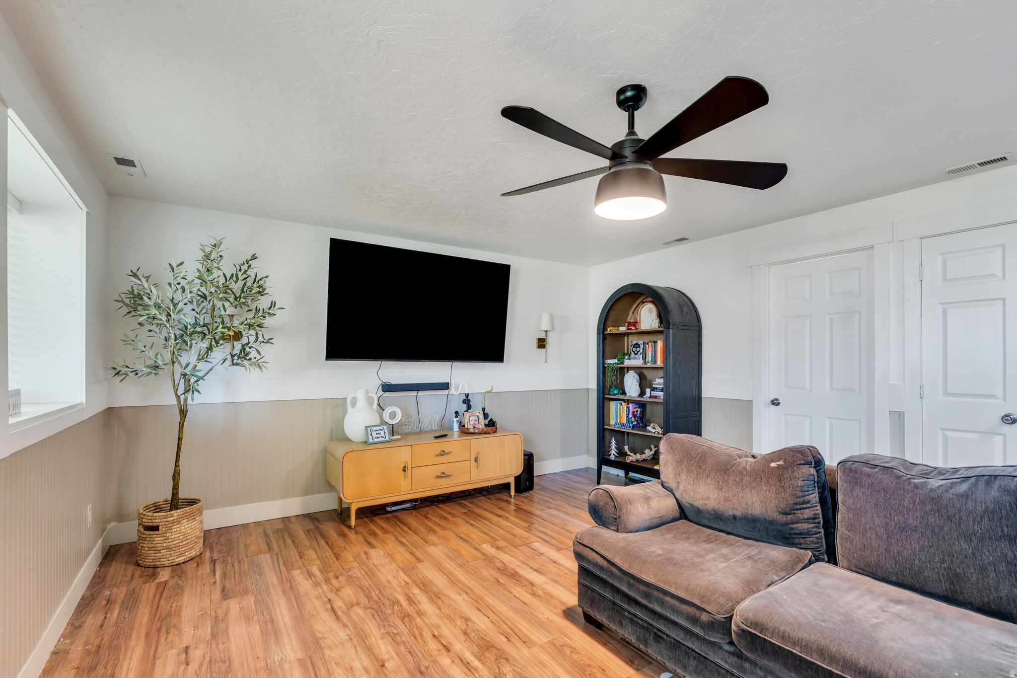 CARRIAGE TOWNE MEADO - Residential