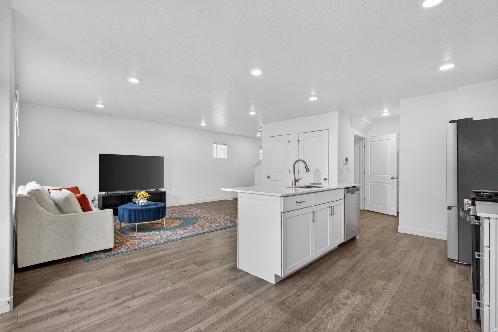 LITTLE VALLEY GATEWAY - Residential