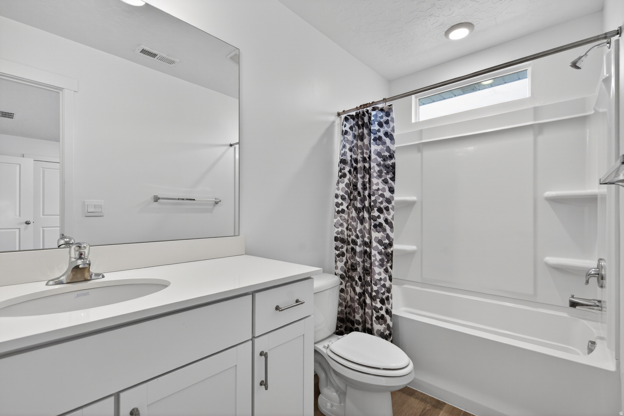 LITTLE VALLEY GATEWAY - Residential