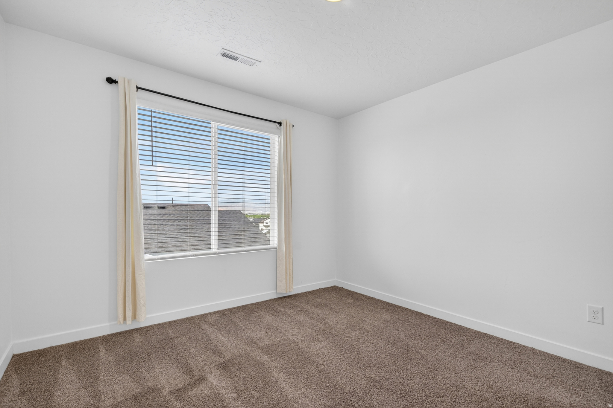 LITTLE VALLEY GATEWAY - Residential