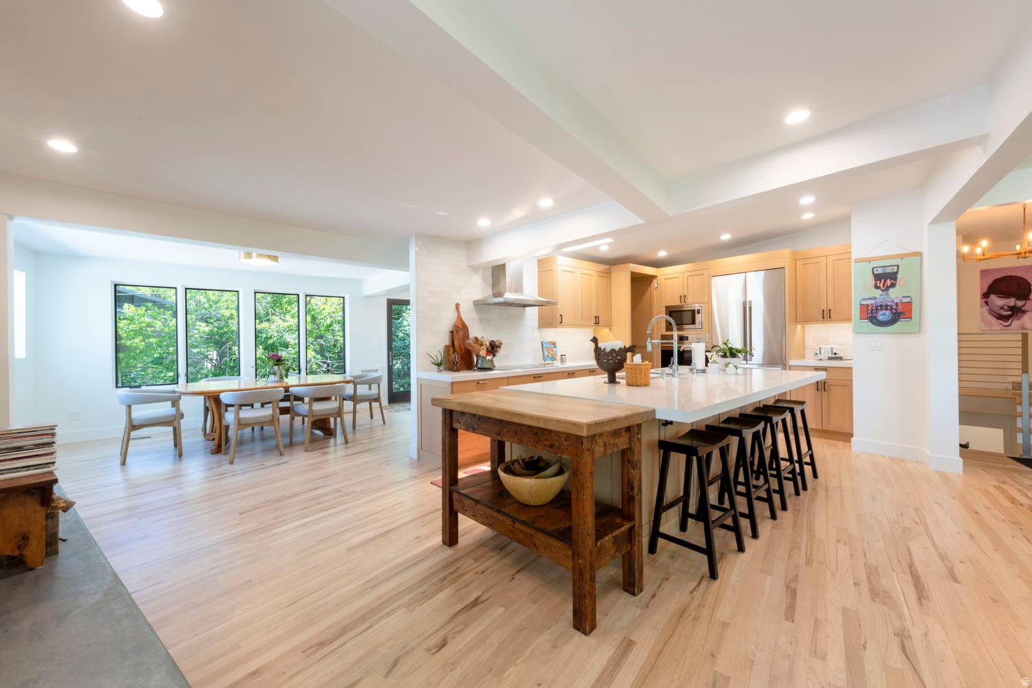 MOUNT OLYMPUS COVE - Residential