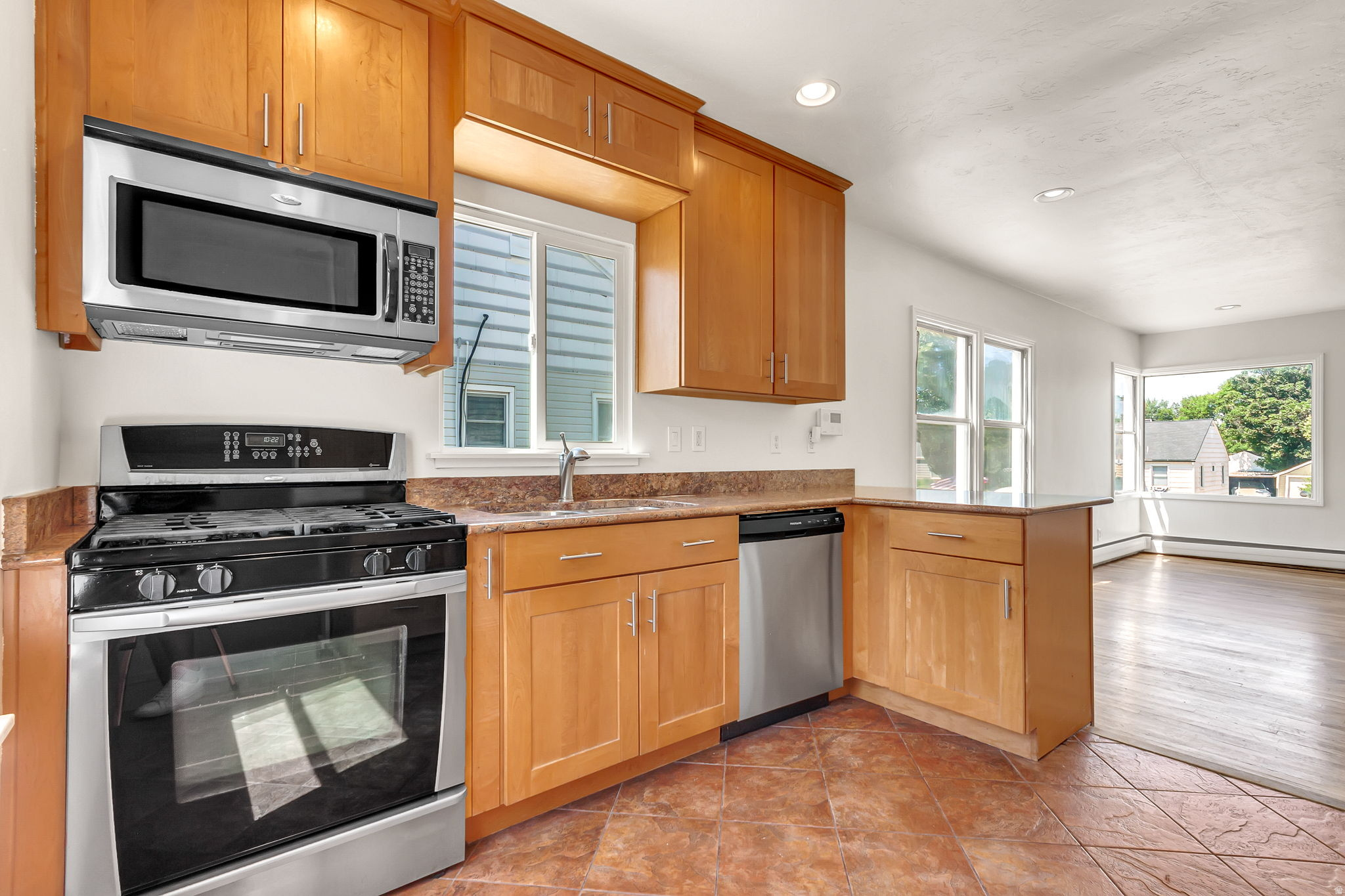 HIGHLAND PARK - Residential