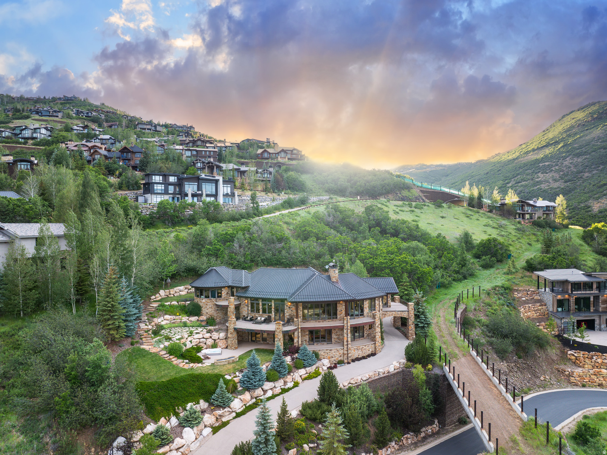 DEER CREST ESTATES - Residential