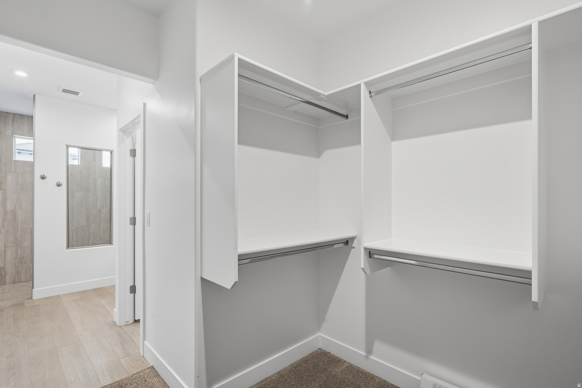 AUBURN HILLS - Residential