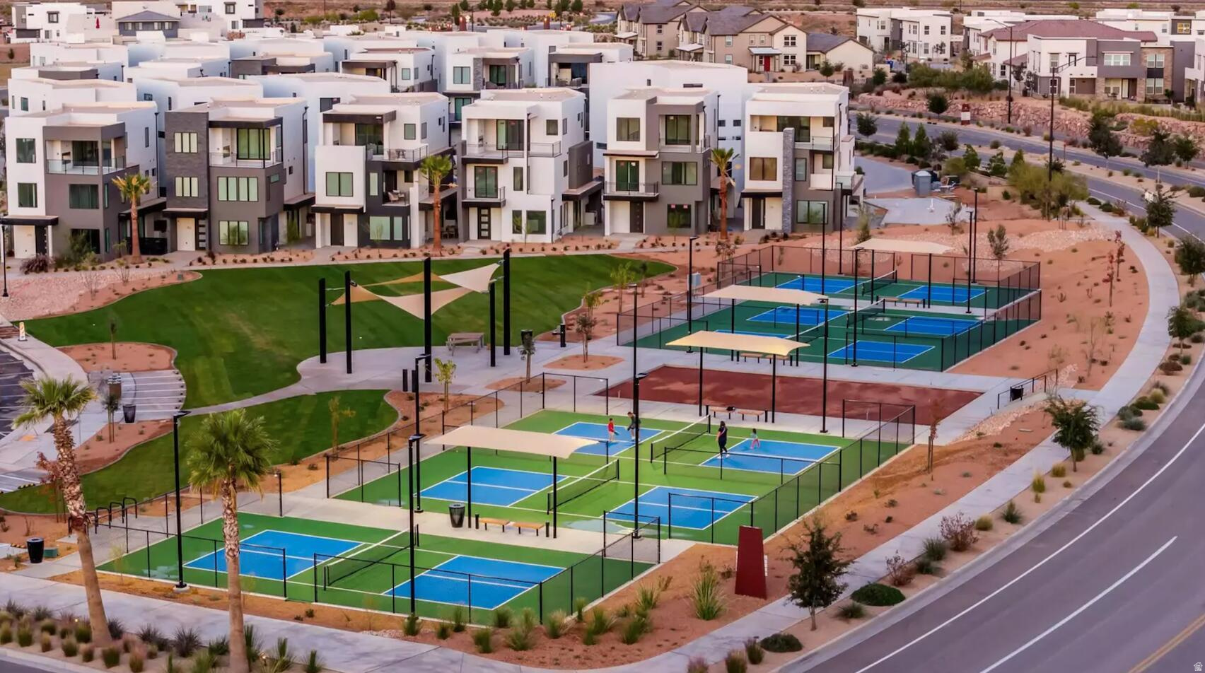 AUBURN HILLS - Residential