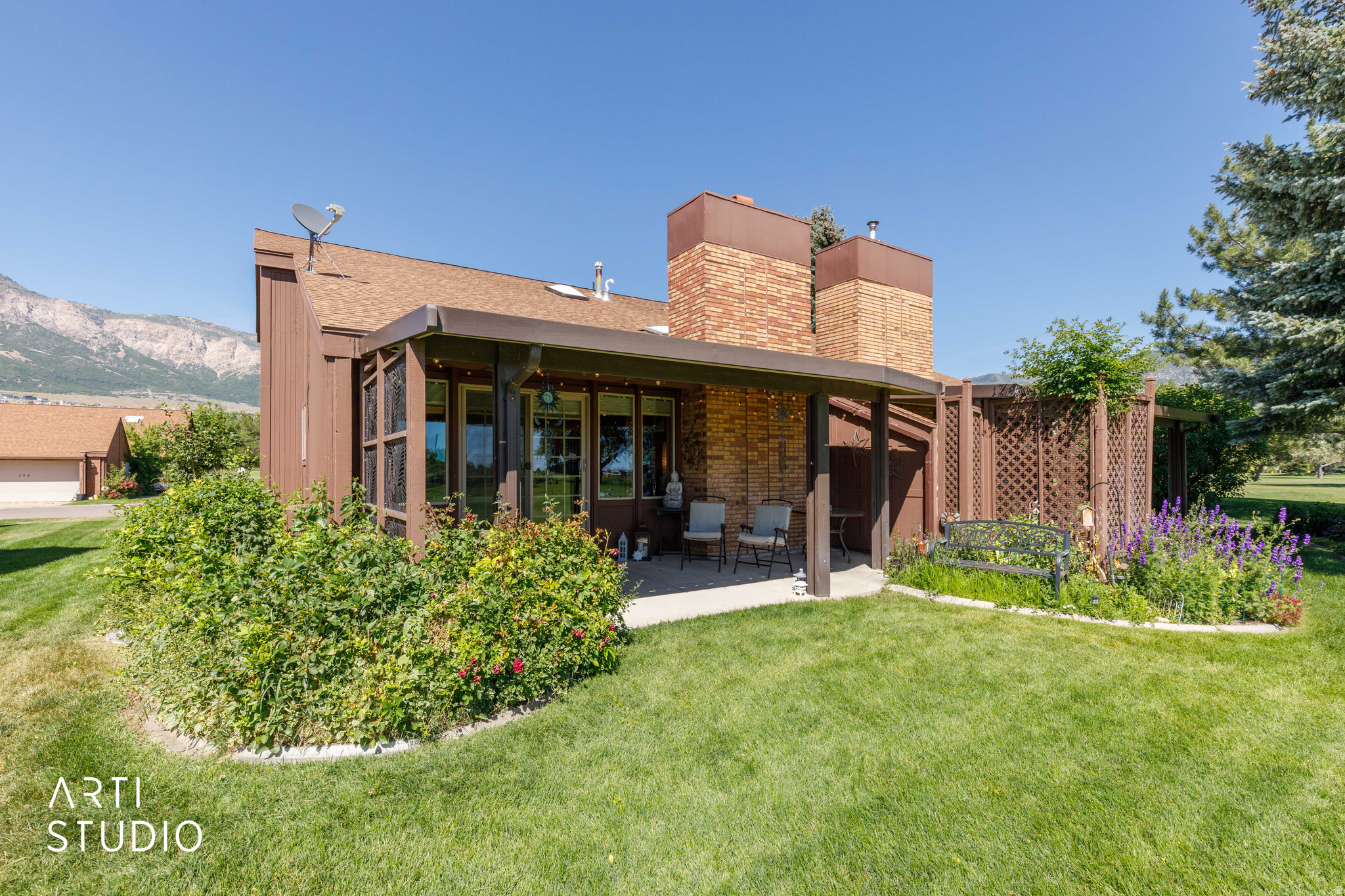 WHITE BARN - Residential