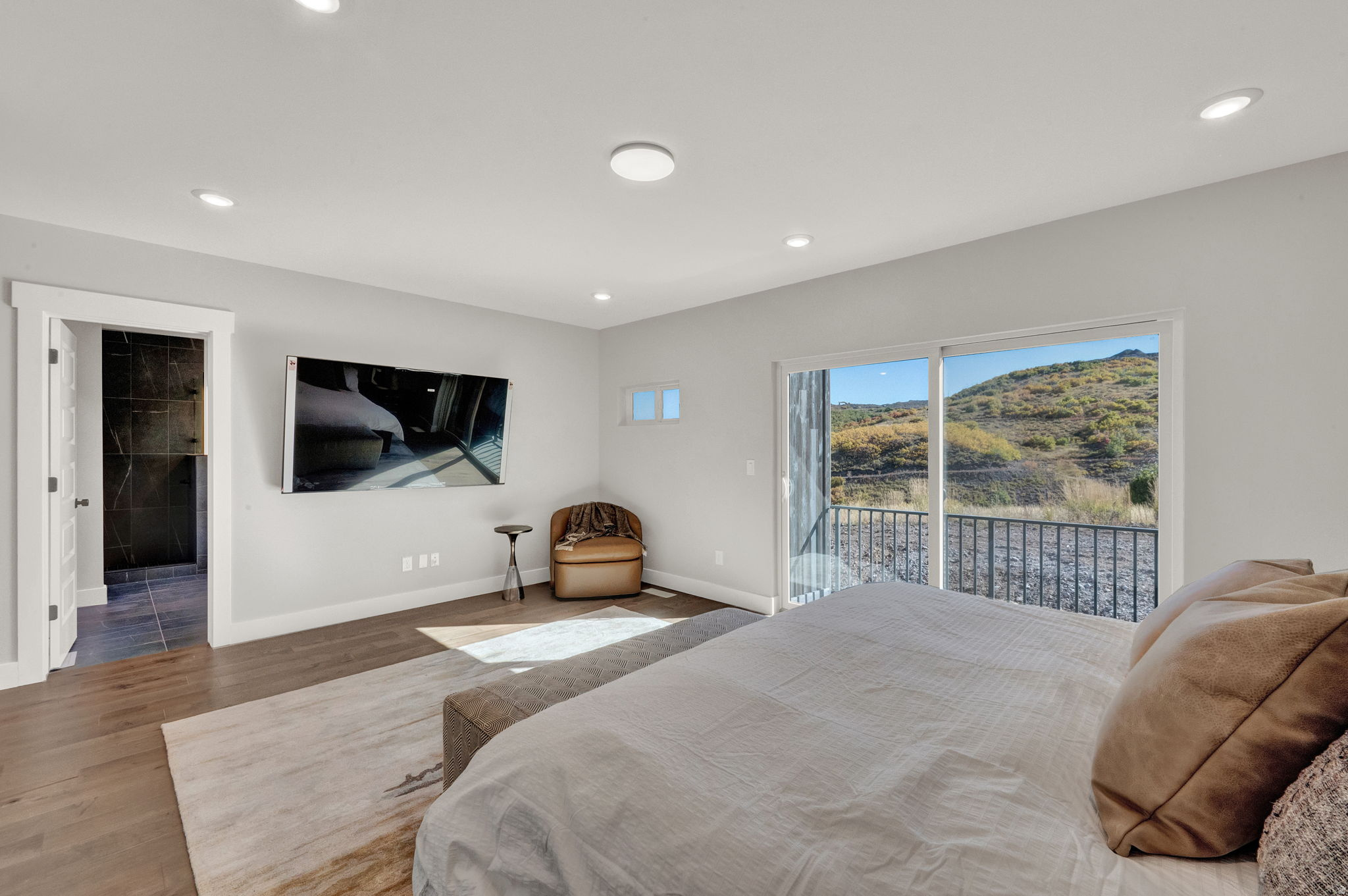 SAGE HEN - Residential