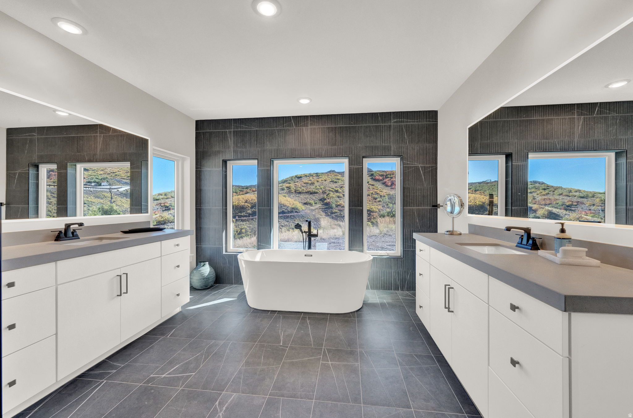 SAGE HEN - Residential