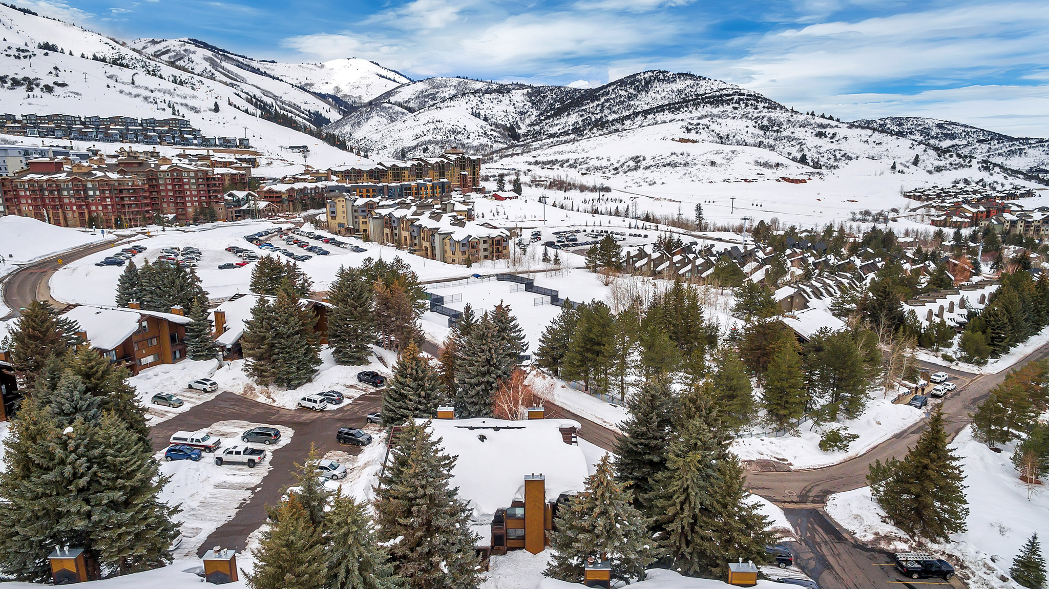 RED PINE CHALETS CONDO - Residential