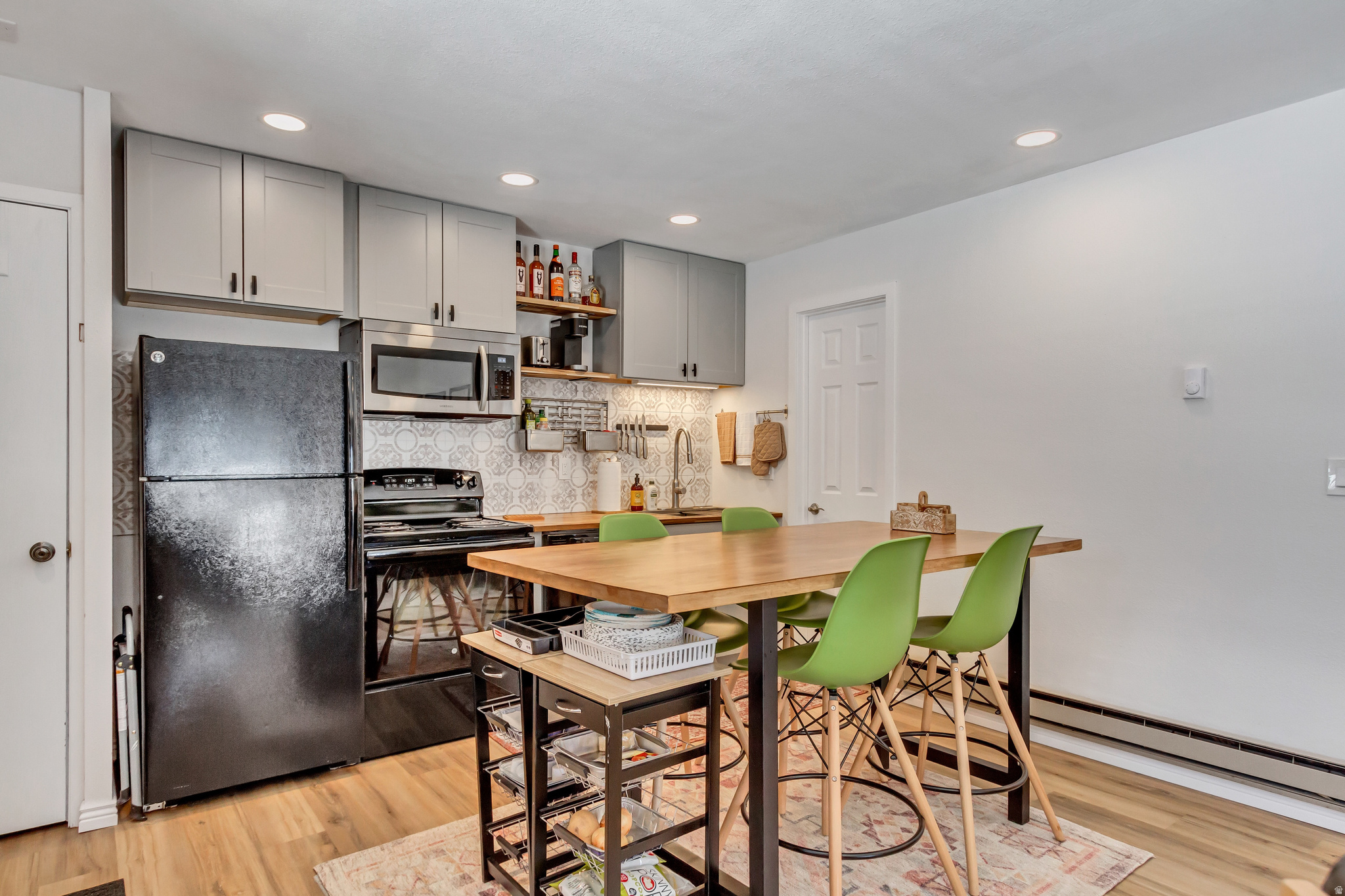 RED PINE CHALETS CONDO - Residential