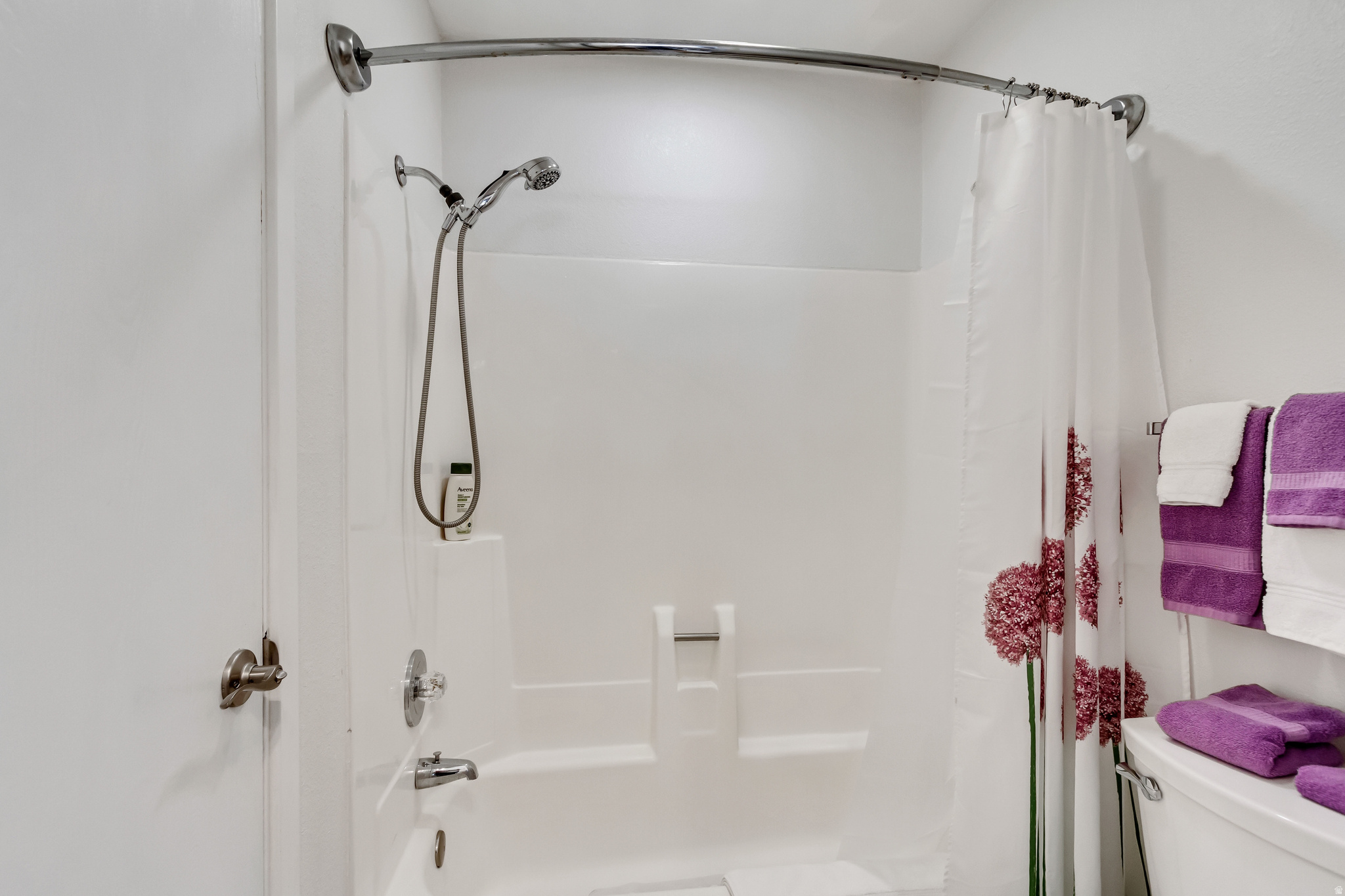 RED PINE CHALETS CONDO - Residential