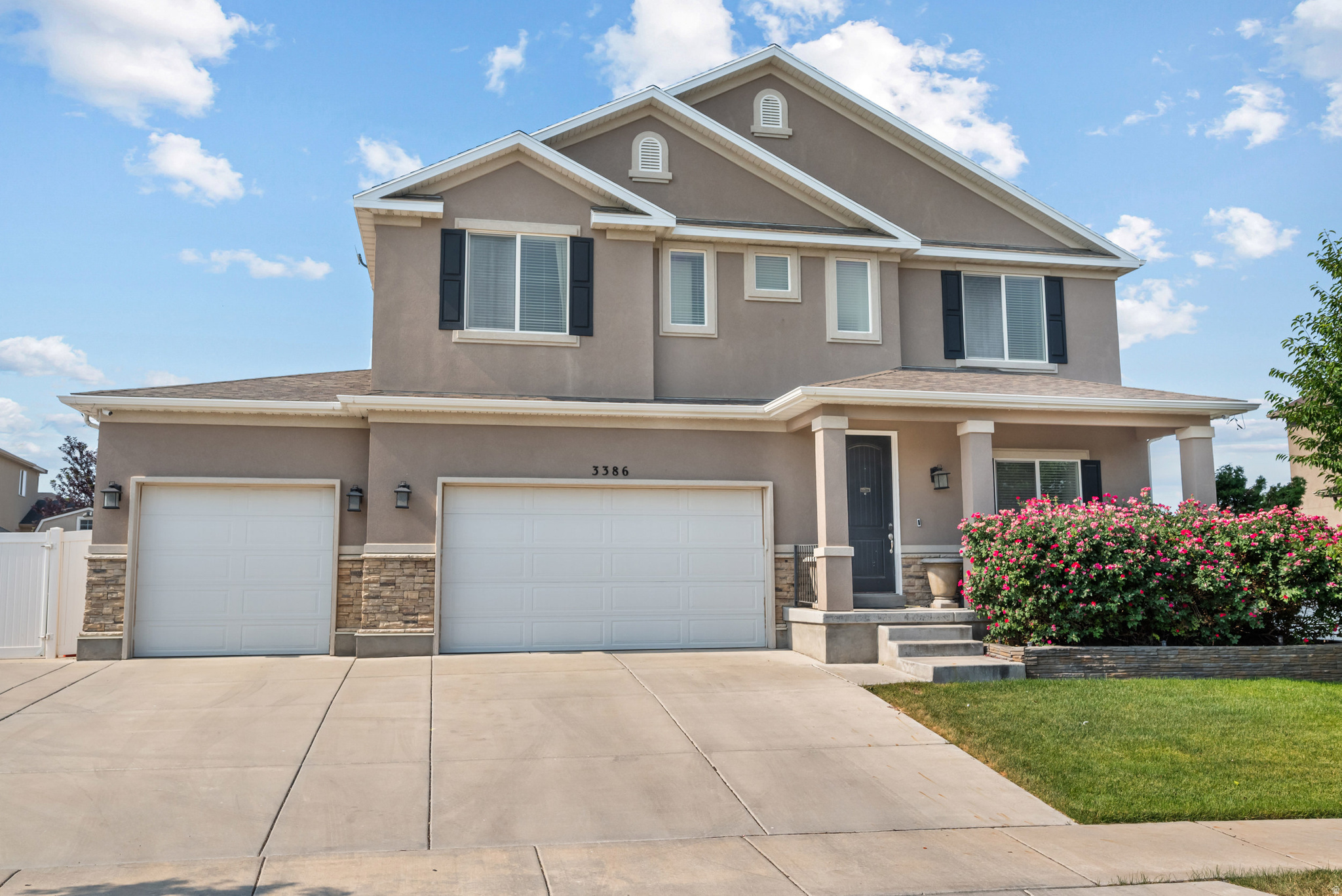 ROSE CREEK CROSSING - Residential