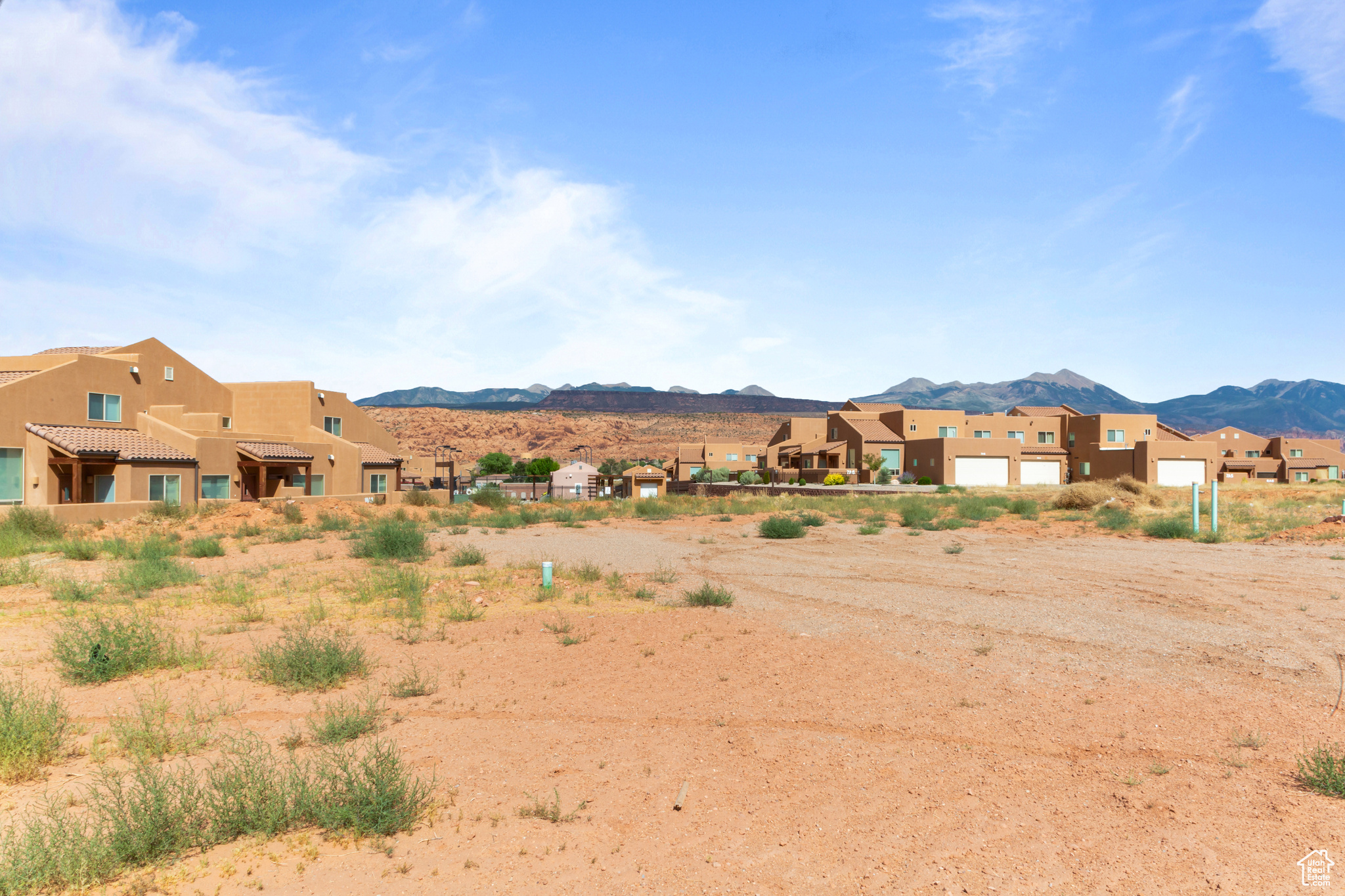 RIM VILLAGE VISTA PHASE 7 - Commercial Sale