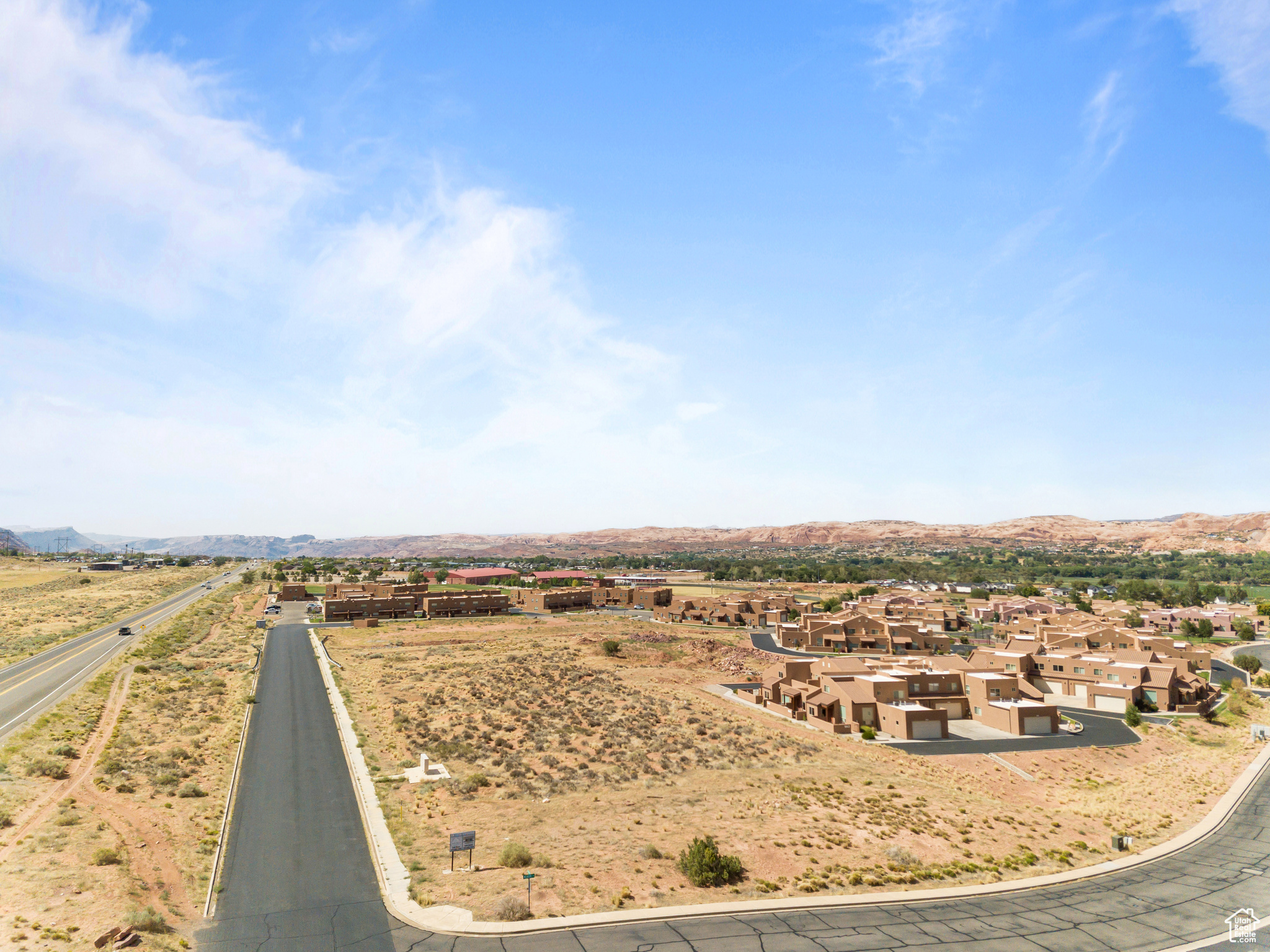 RIM VILLAGE VISTA PHASE 7 - Commercial Sale