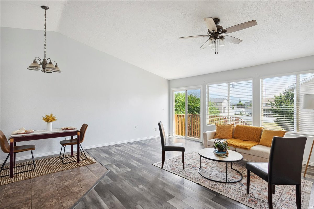 ROYLANCE FARMS PRUD - Residential