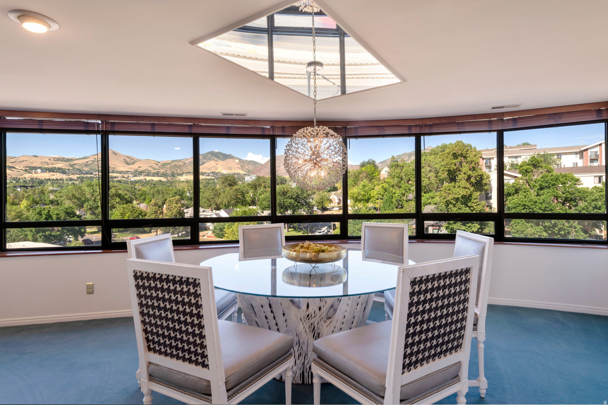 WILSHIRE - Residential