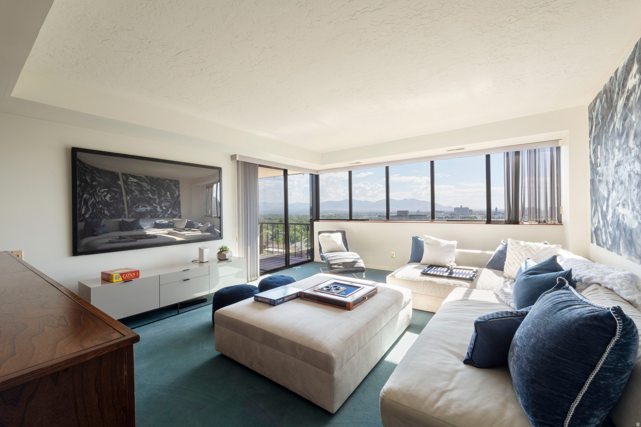 WILSHIRE - Residential