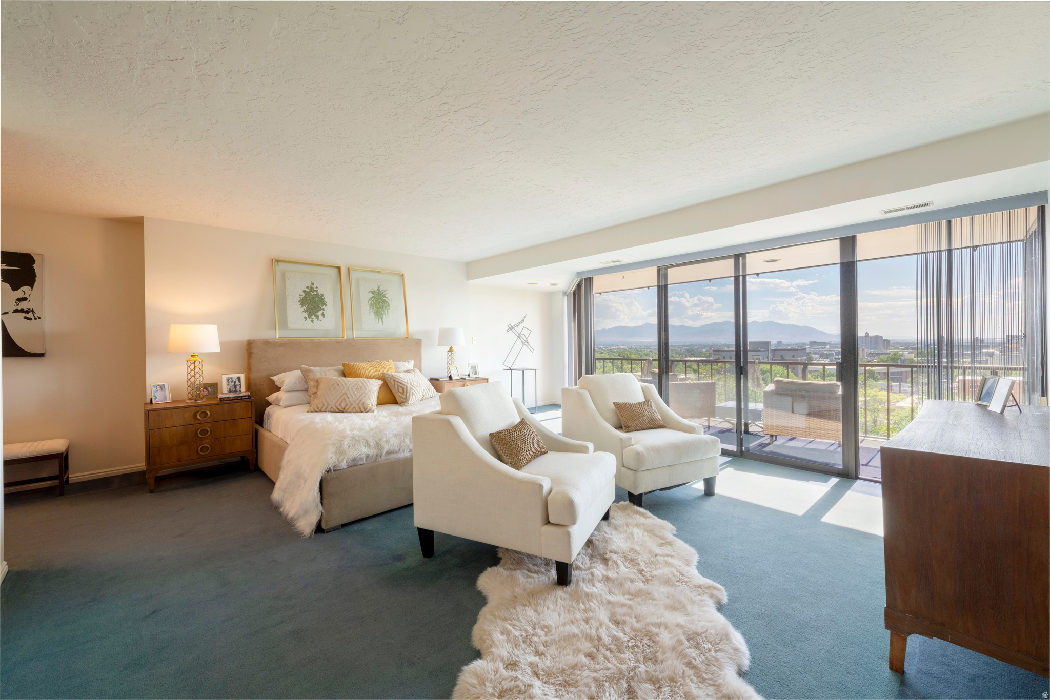 WILSHIRE - Residential