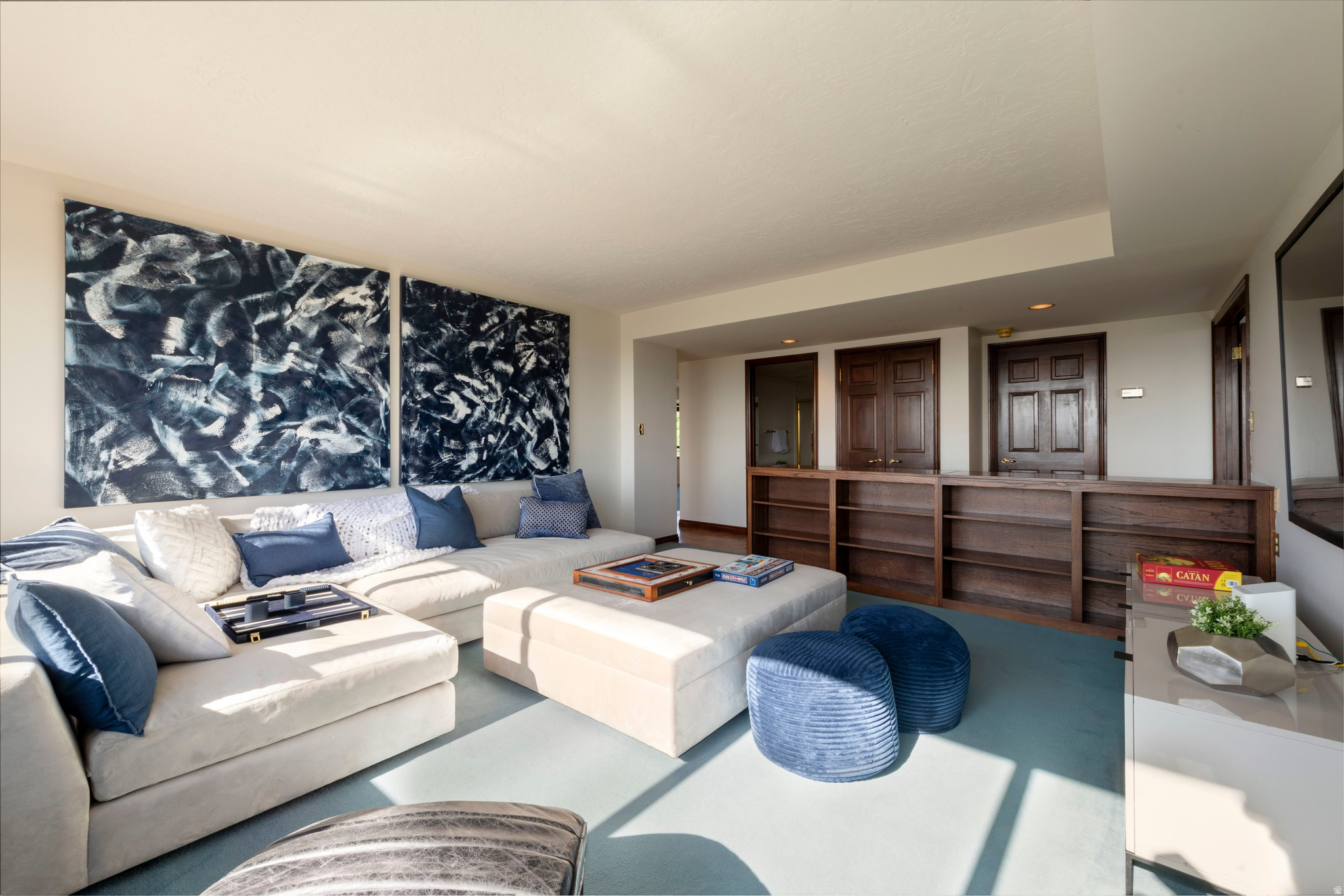 WILSHIRE - Residential