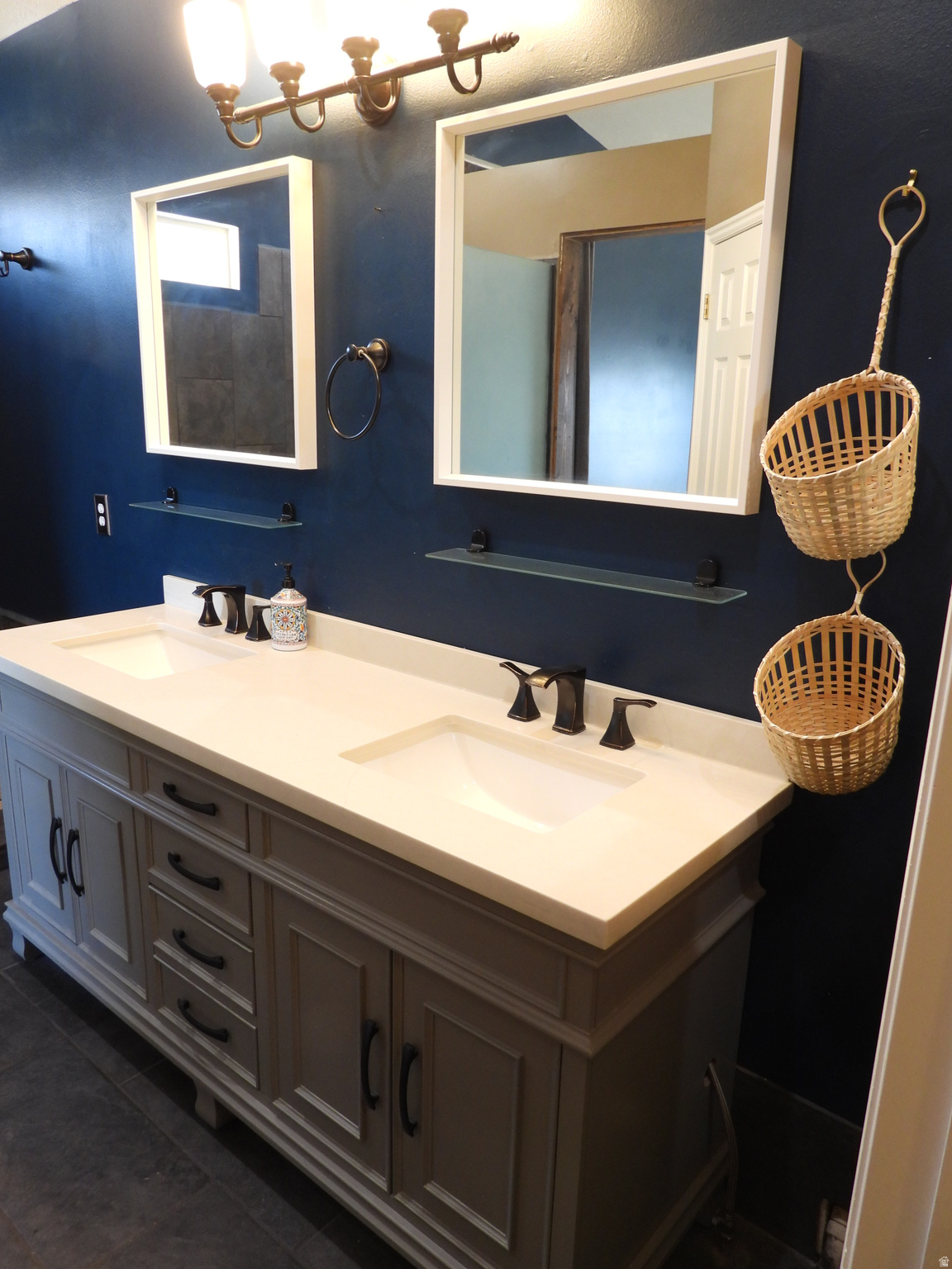 CENTENNIAL HEIGHTS PLAT B - Residential