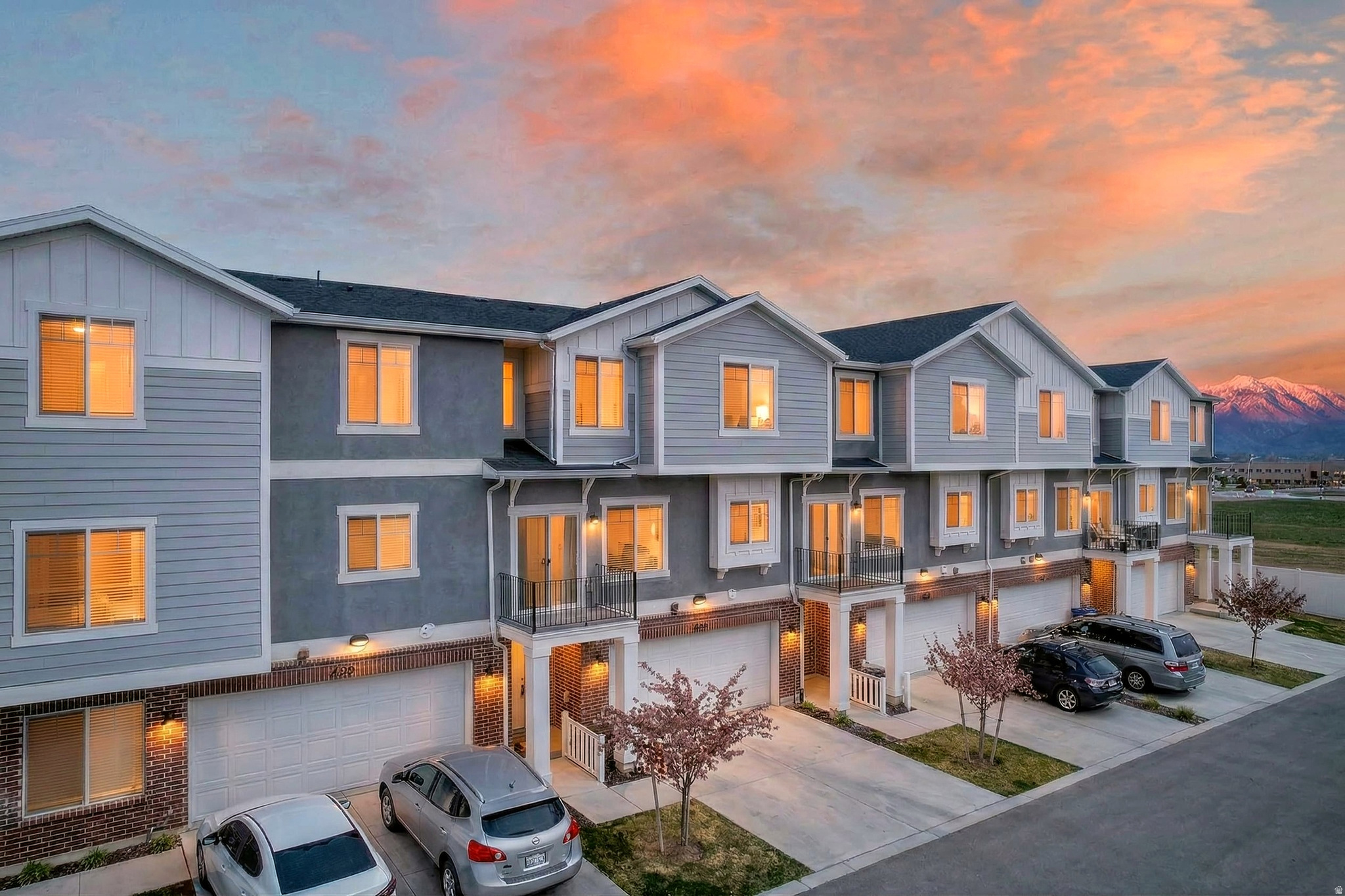 PARKSIDE - Residential