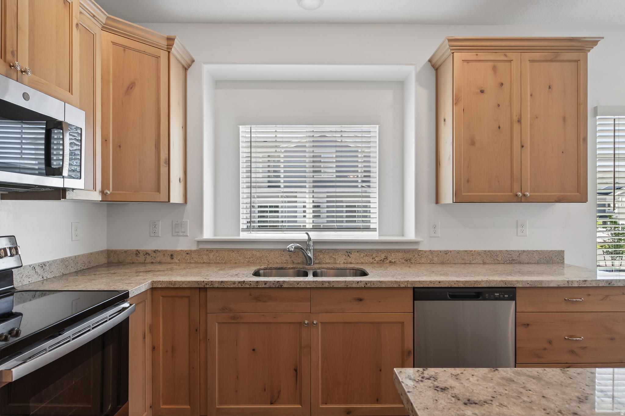 PARKSIDE - Residential