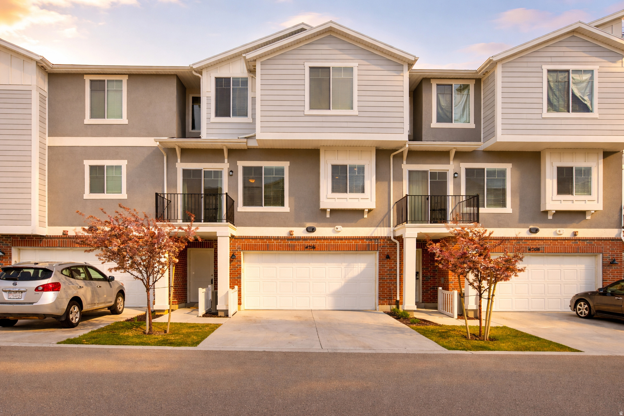 PARKSIDE - Residential
