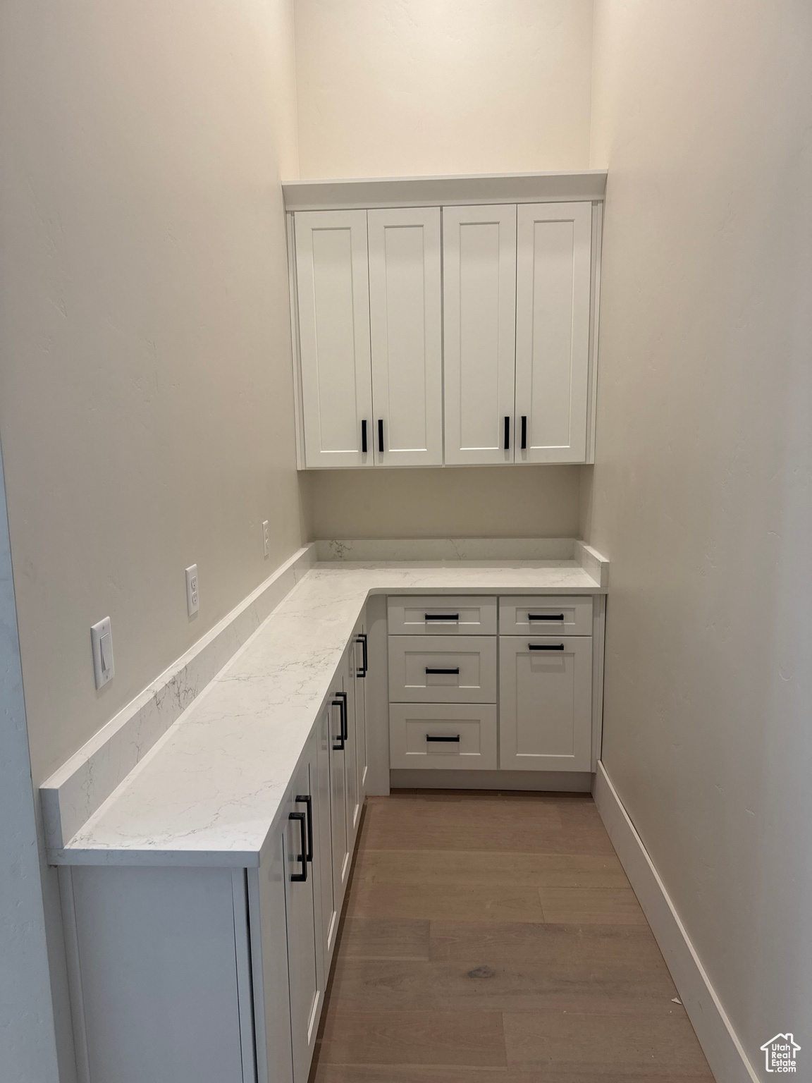 HAWKEYE POINT - Residential