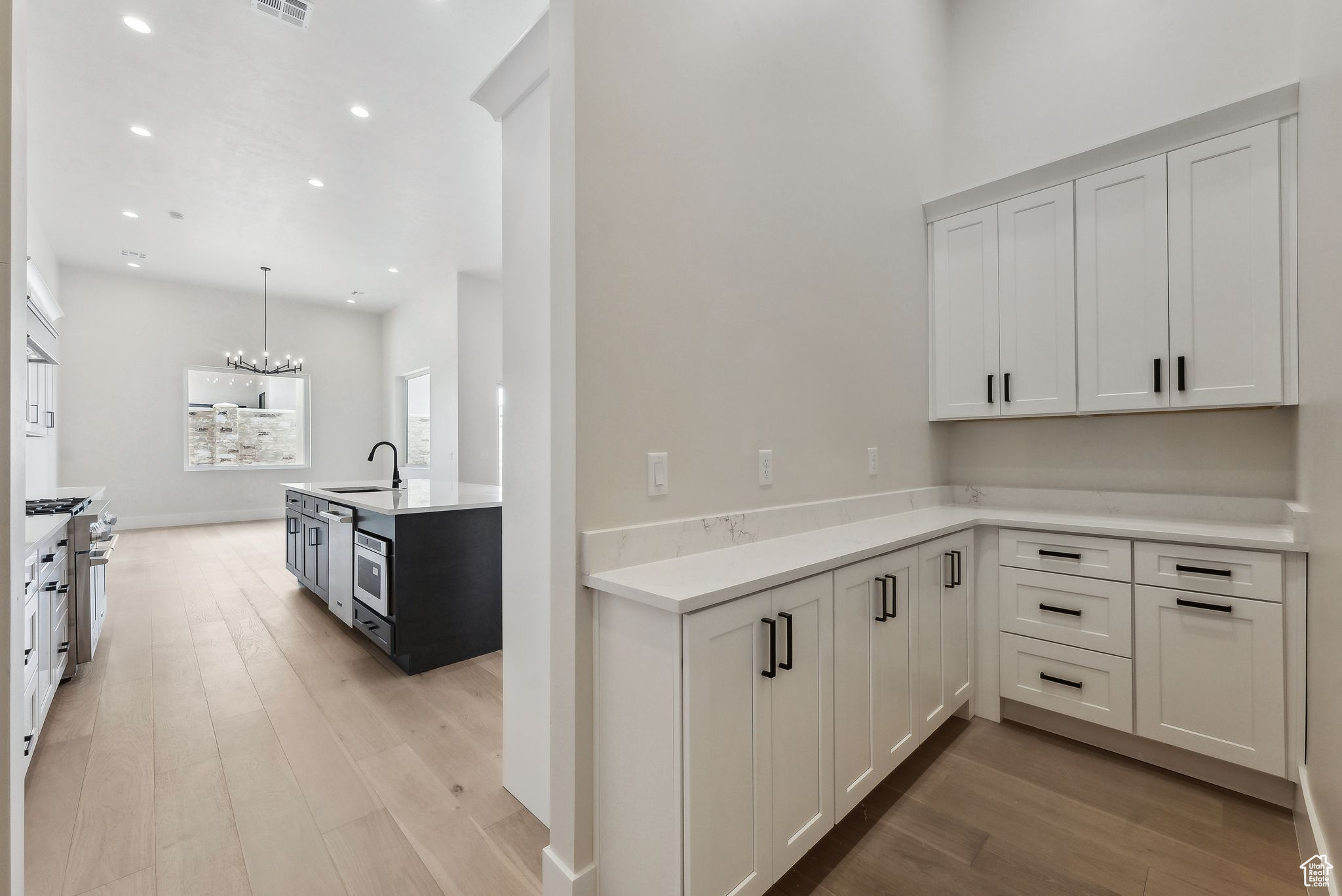 HAWKEYE POINT - Residential