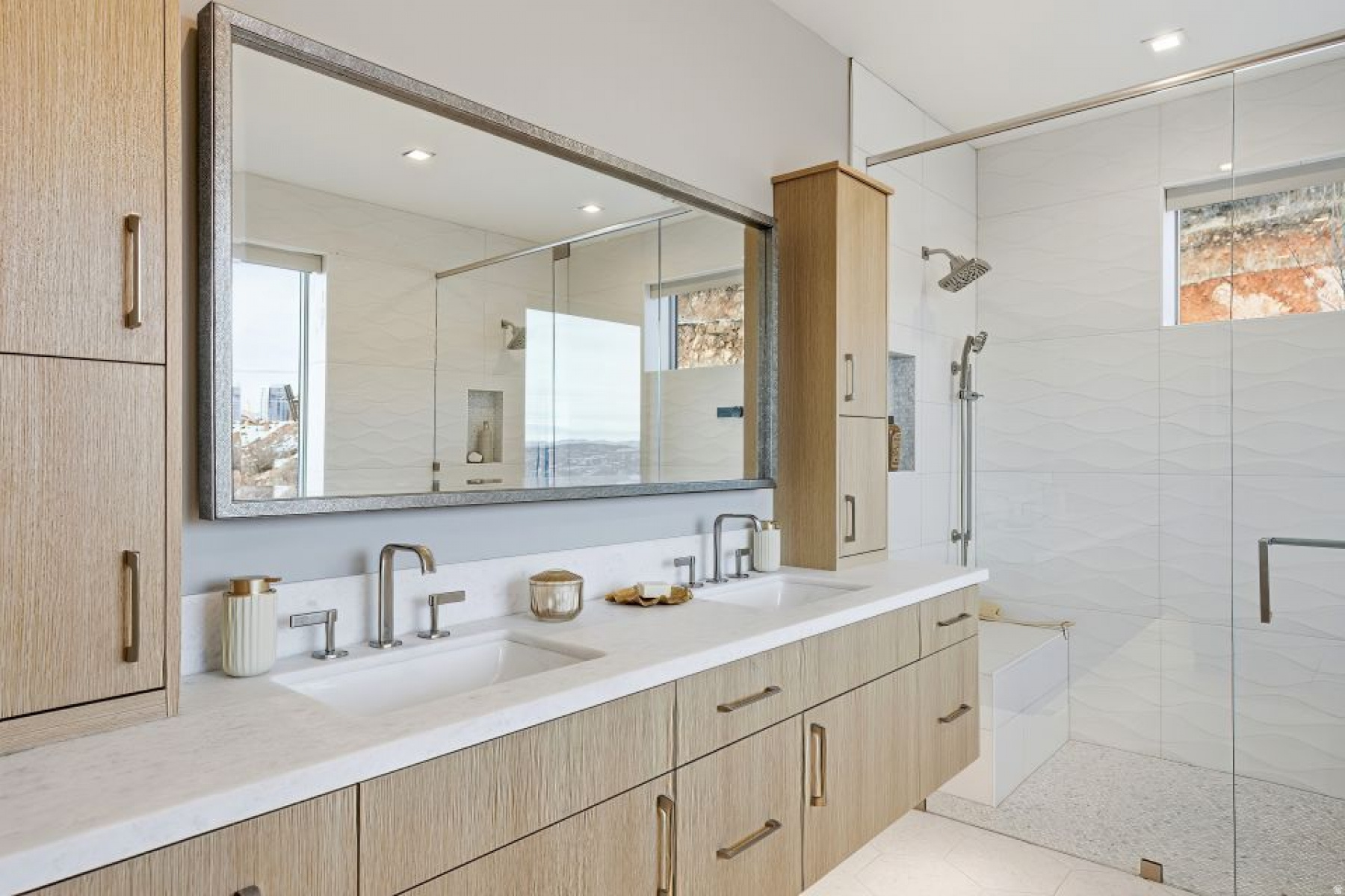 GOLDEN EAGLE - Residential