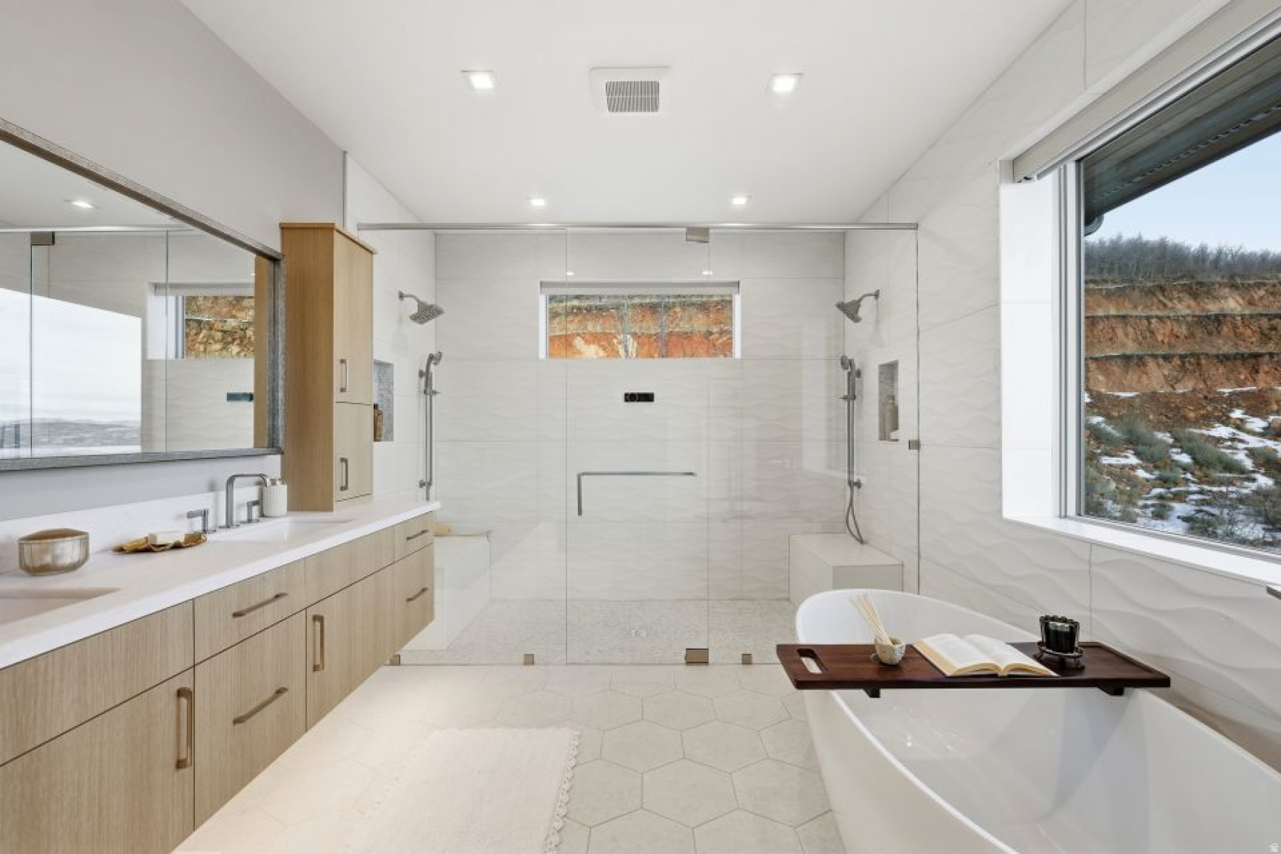 GOLDEN EAGLE - Residential