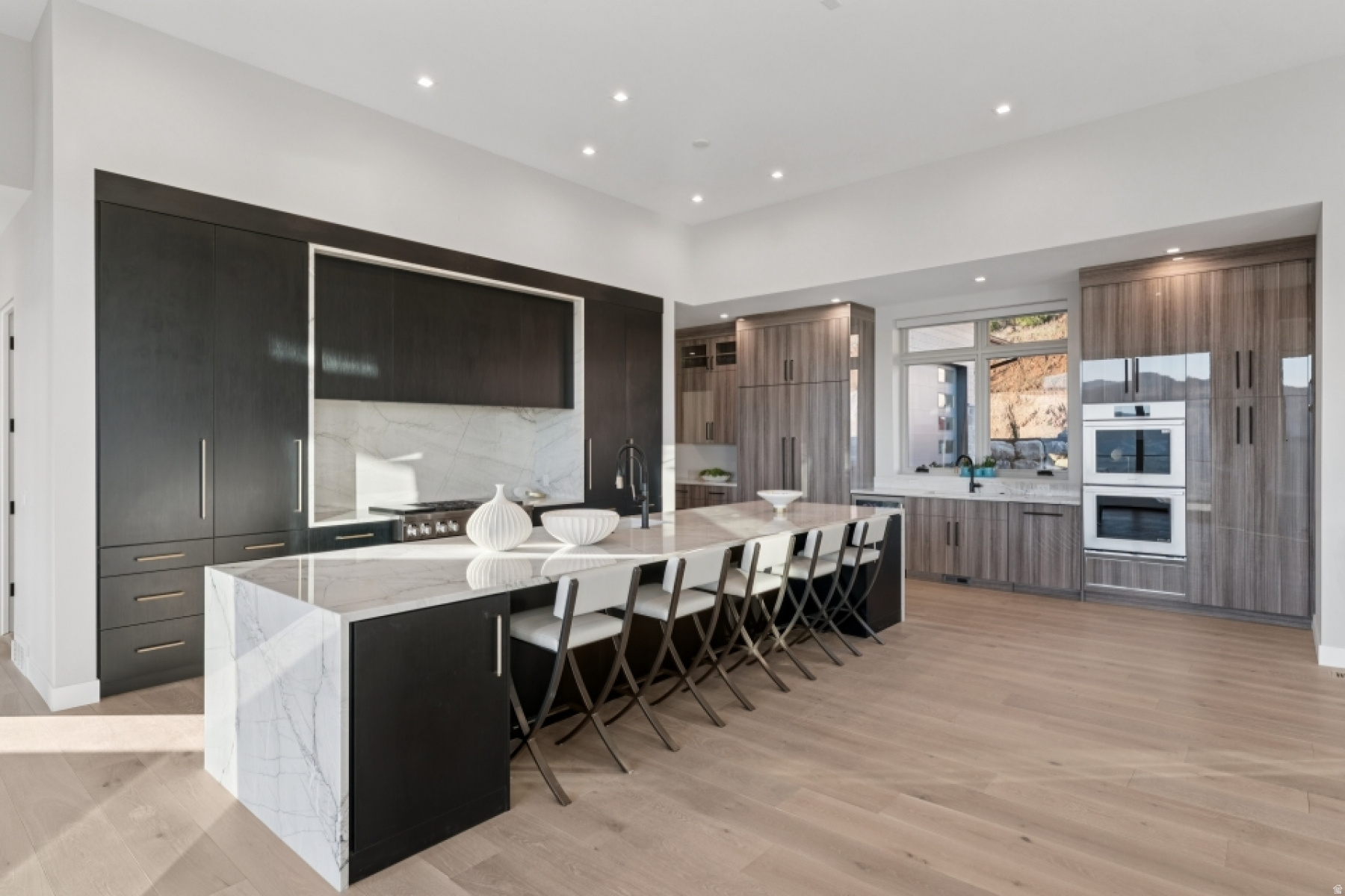 GOLDEN EAGLE - Residential