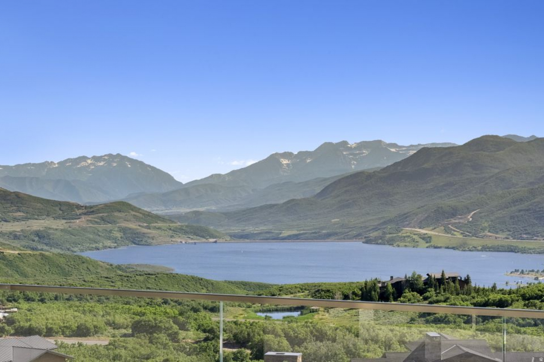 GOLDEN EAGLE - Residential