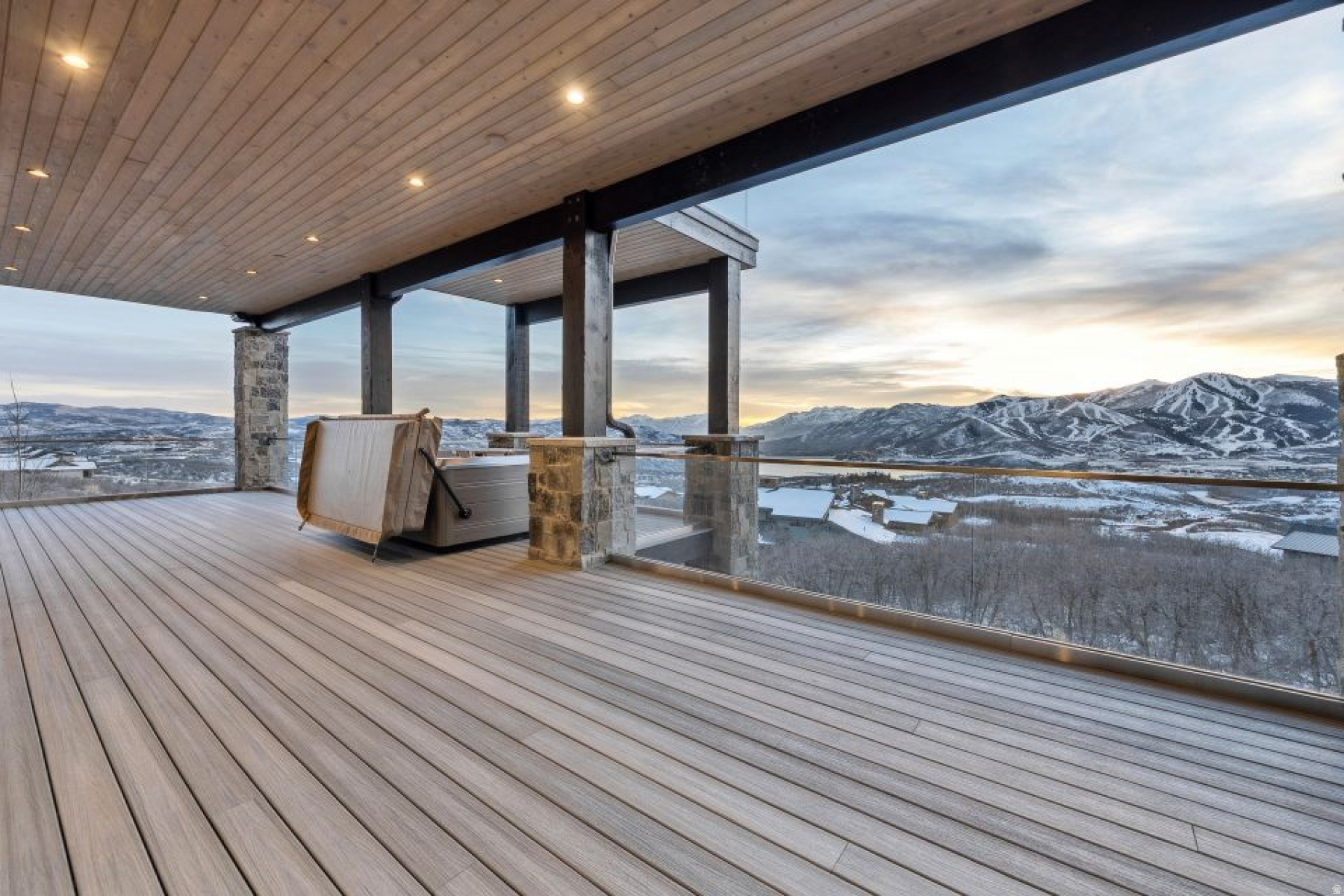GOLDEN EAGLE - Residential
