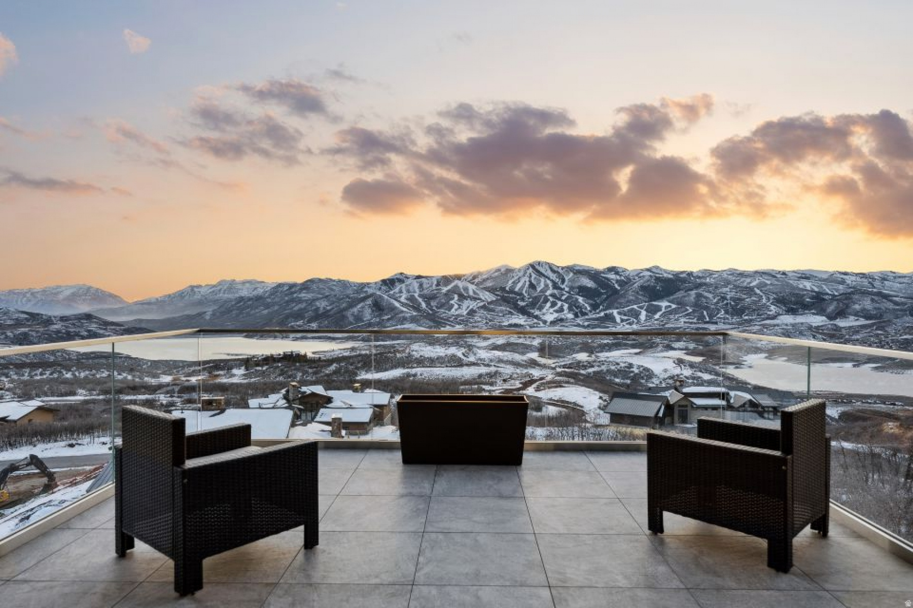 GOLDEN EAGLE - Residential