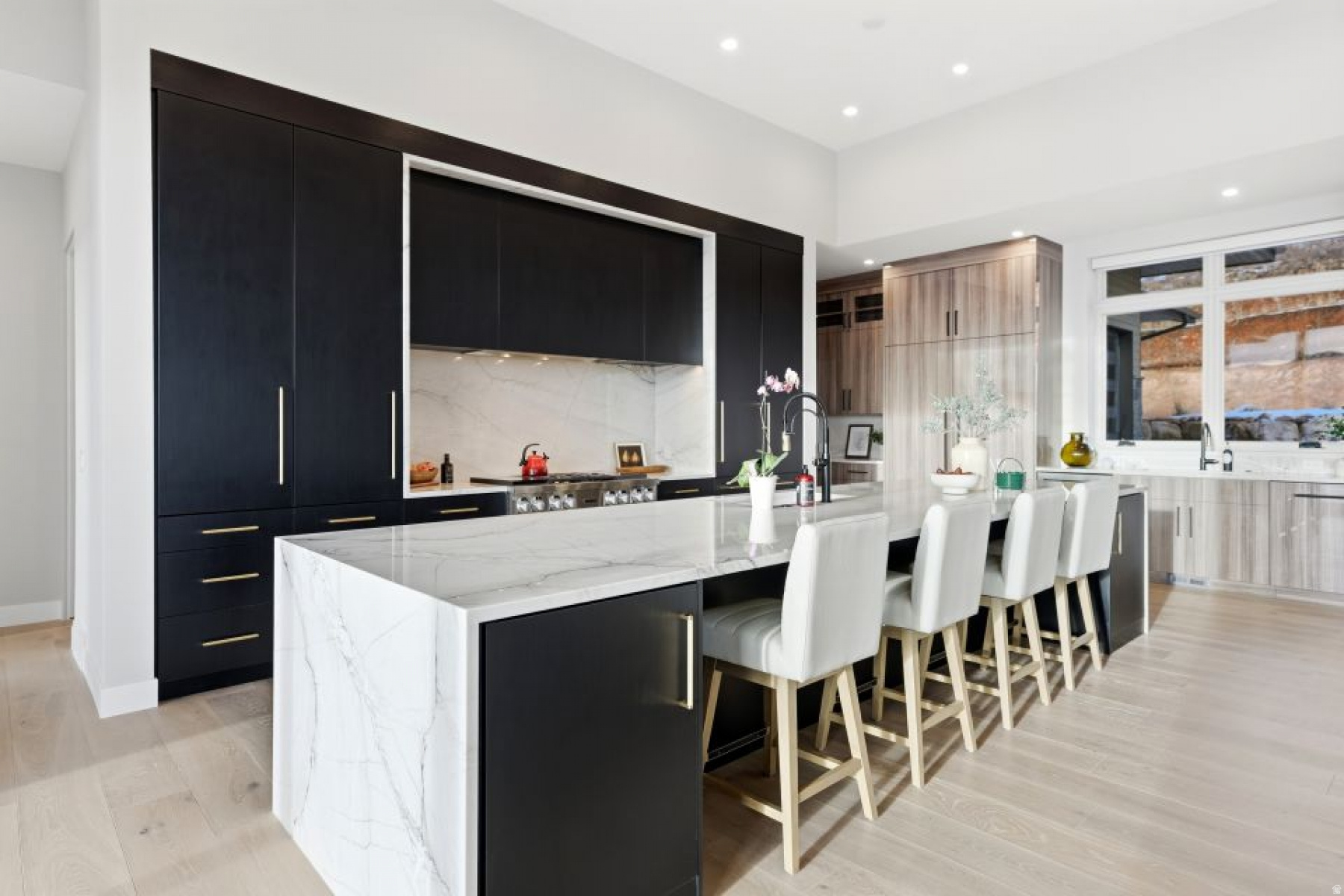 GOLDEN EAGLE - Residential