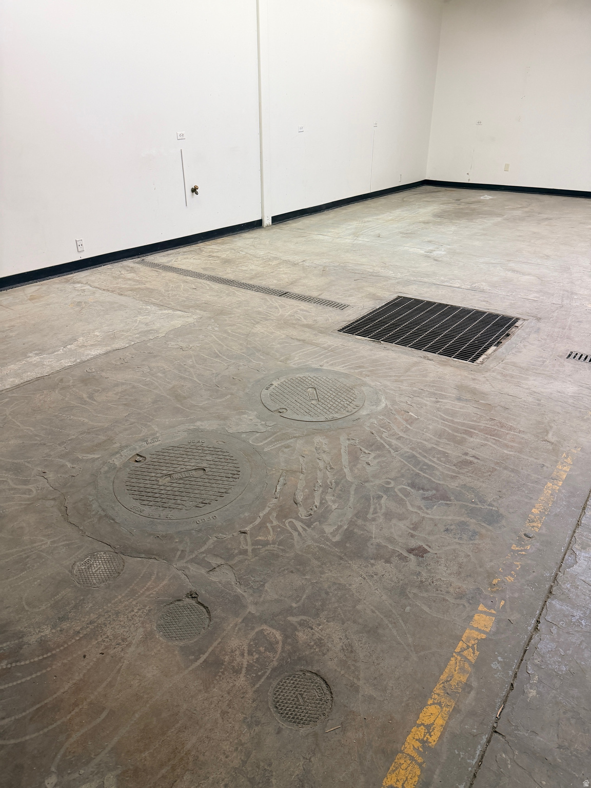 COPPER SPRINGS - Commercial Lease
