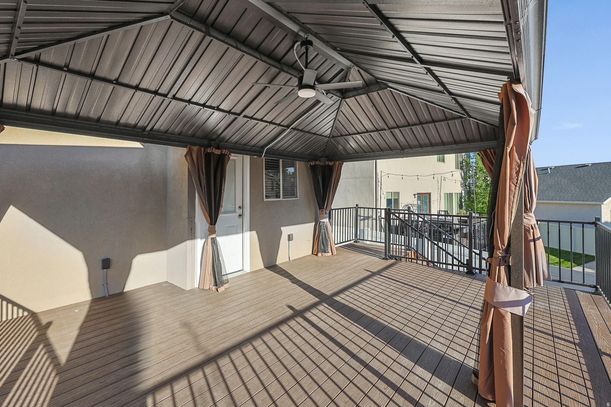 CINNAMON RIDGE - Residential